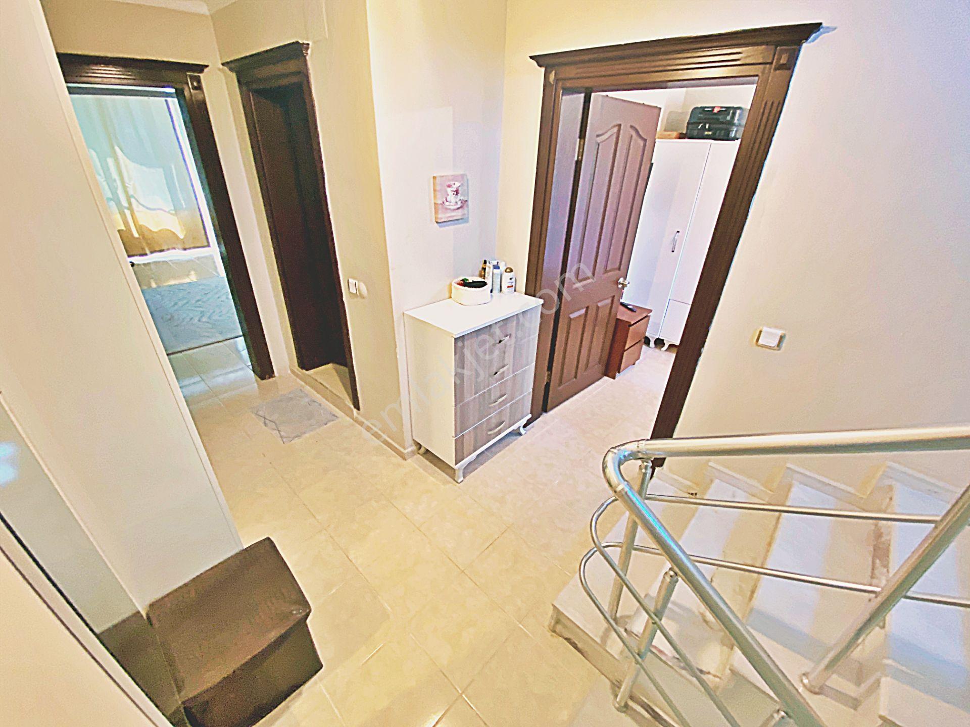 Gürede Gültaş Emlaktan Satılık 3+1 Geniş Bahçeli Verandalı Villa - Görsel 19