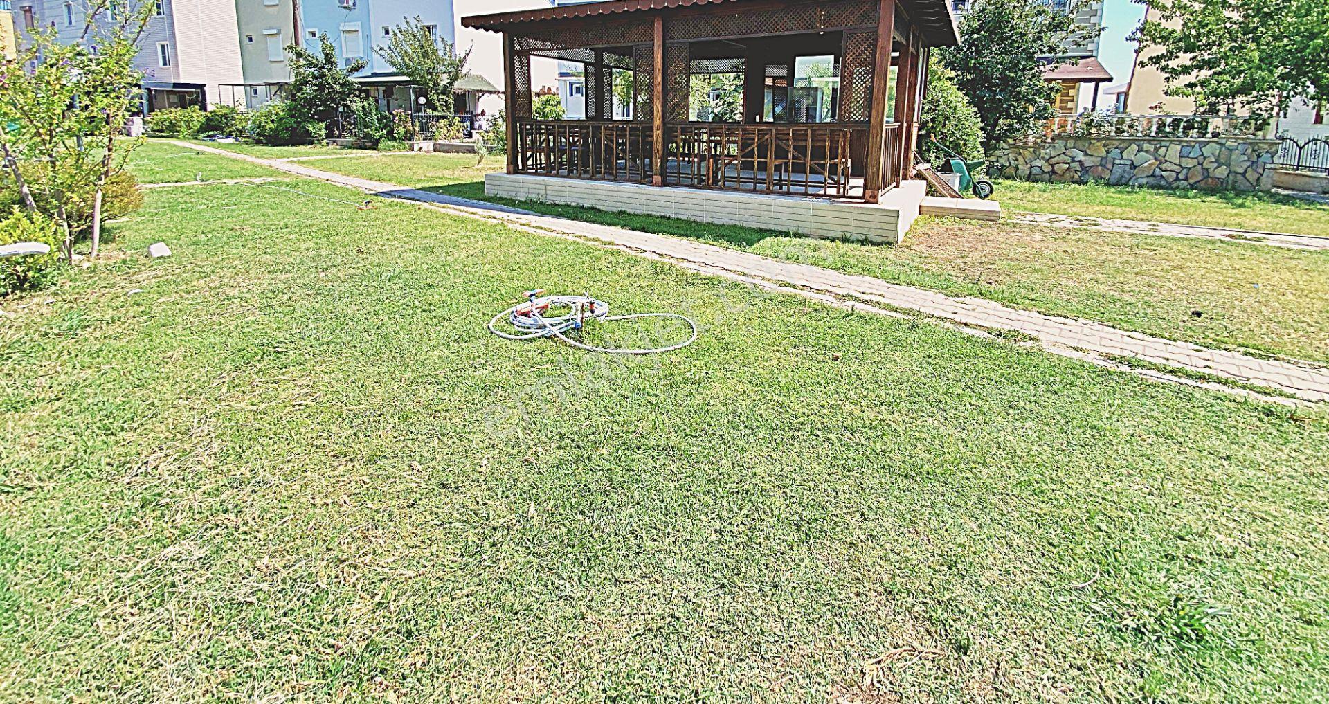 Gürede Gültaş Emlaktan Satılık 3+1 Geniş Bahçeli Verandalı Villa - Görsel 32