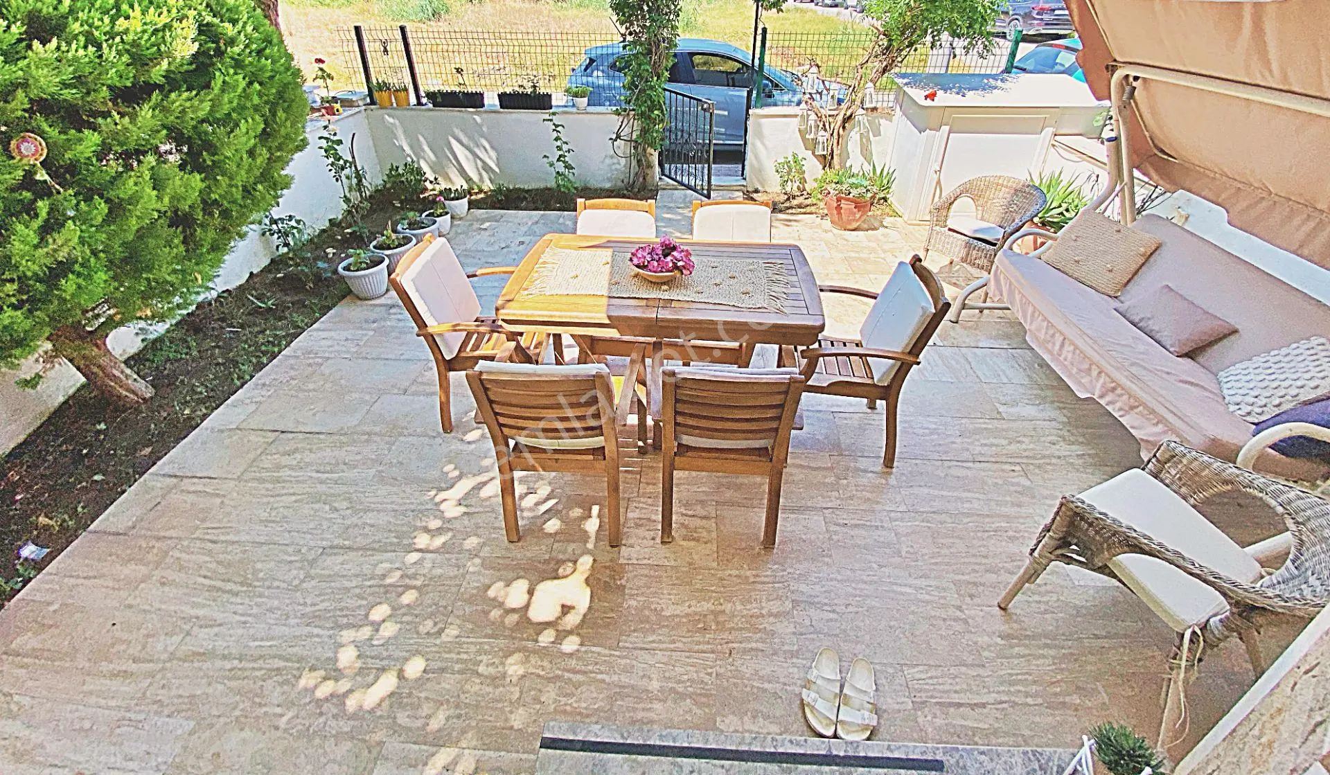 Gürede Gültaş Emlaktan Satılık 3+1 Geniş Bahçeli Verandalı Villa - Görsel 2
