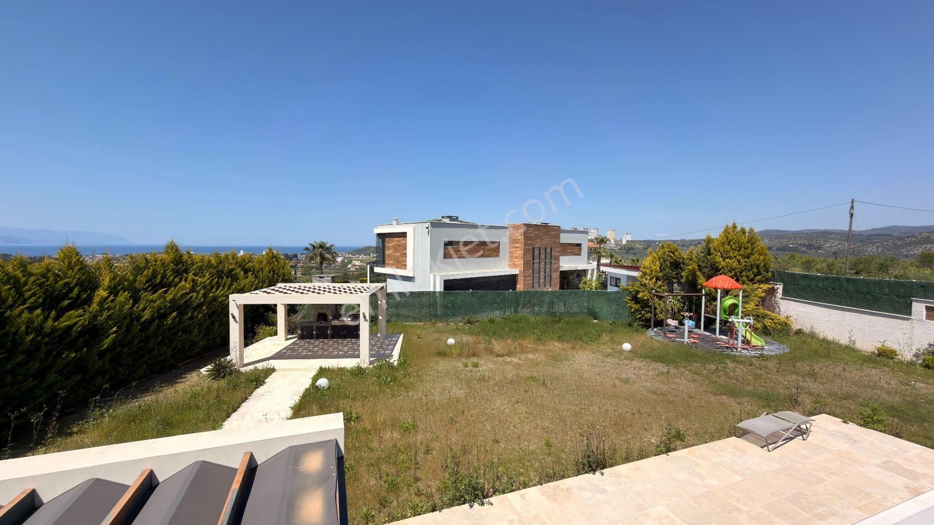 Kuşadası Karaova'da Müstakil Parsel Özel Havuzlu 5+1 Lüks Villa - Görsel 30