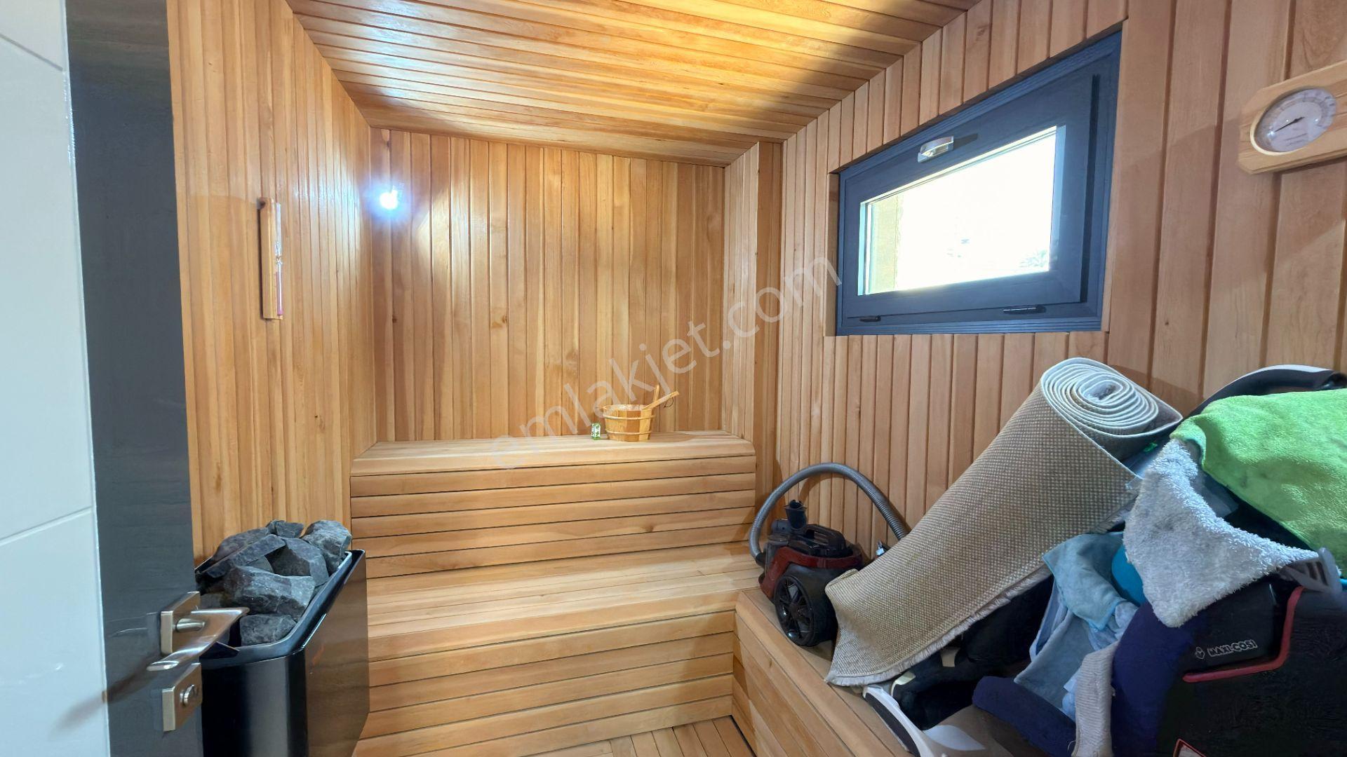 Kuşadası Karaova'da Müstakil Parsel Özel Havuzlu 5+1 Lüks Villa - Görsel 19