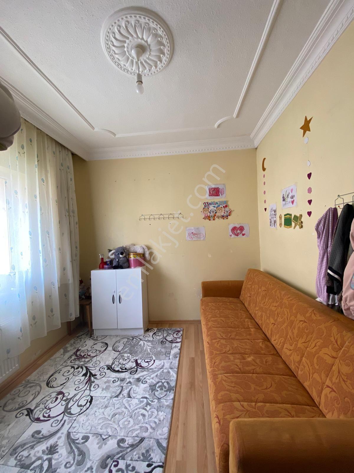 Doğar'dan Satılık 2+1 Ön Sıra Üniversite Tokide Bakımlı Daire - Görsel 11