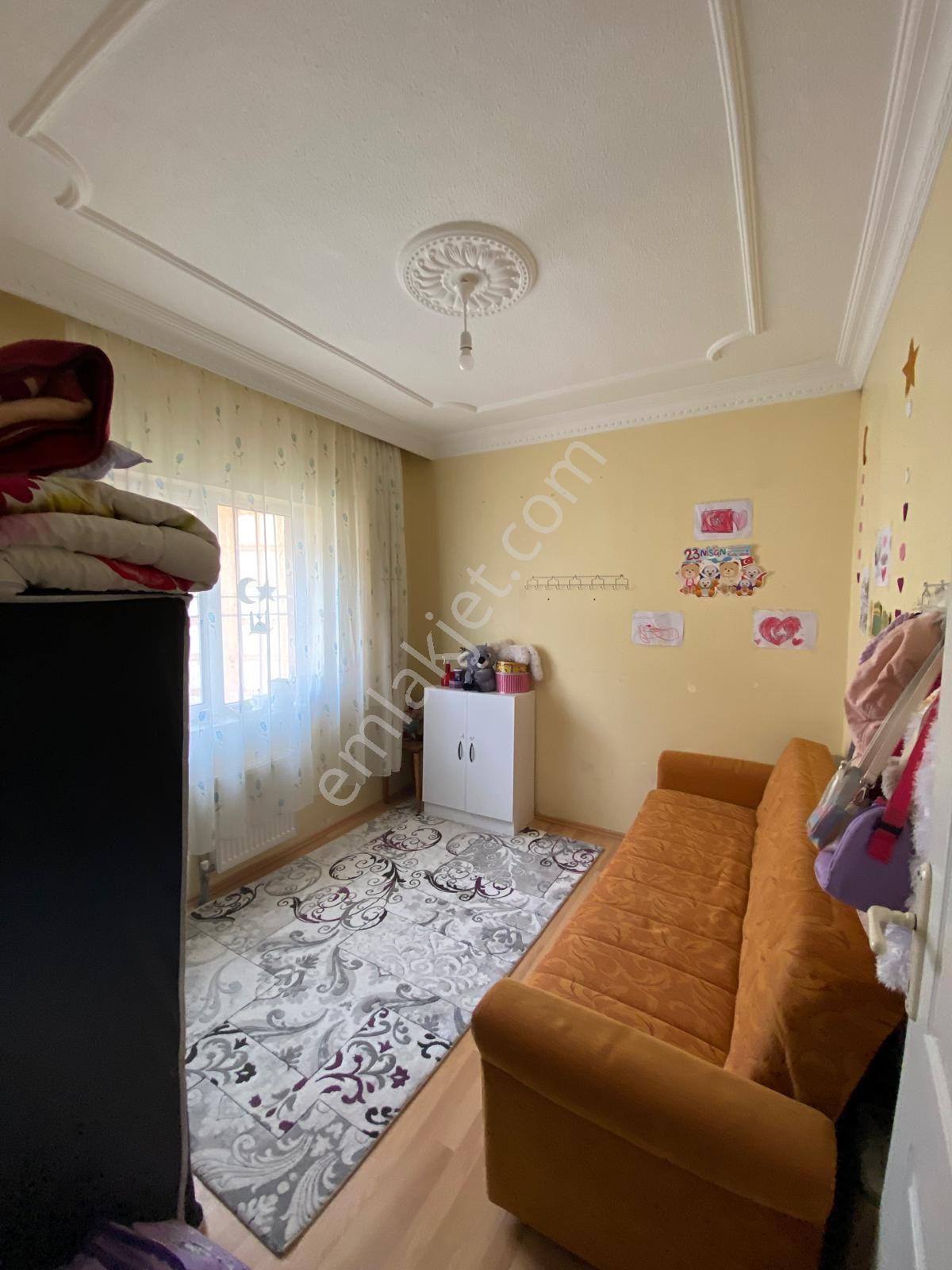 Doğar'dan Satılık 2+1 Ön Sıra Üniversite Tokide Bakımlı Daire - Görsel 12