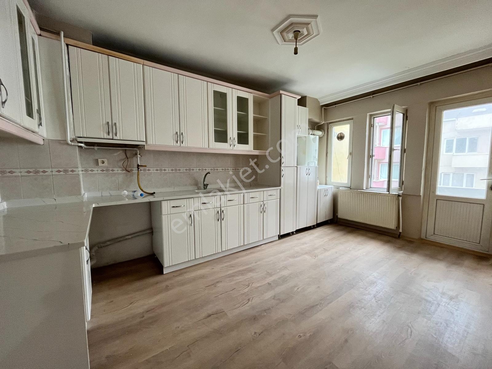 Sevinç'ten Paşabayırda Tarım Kredi Yanı Geniş 2+1 Kiralık Daire - Görsel 16