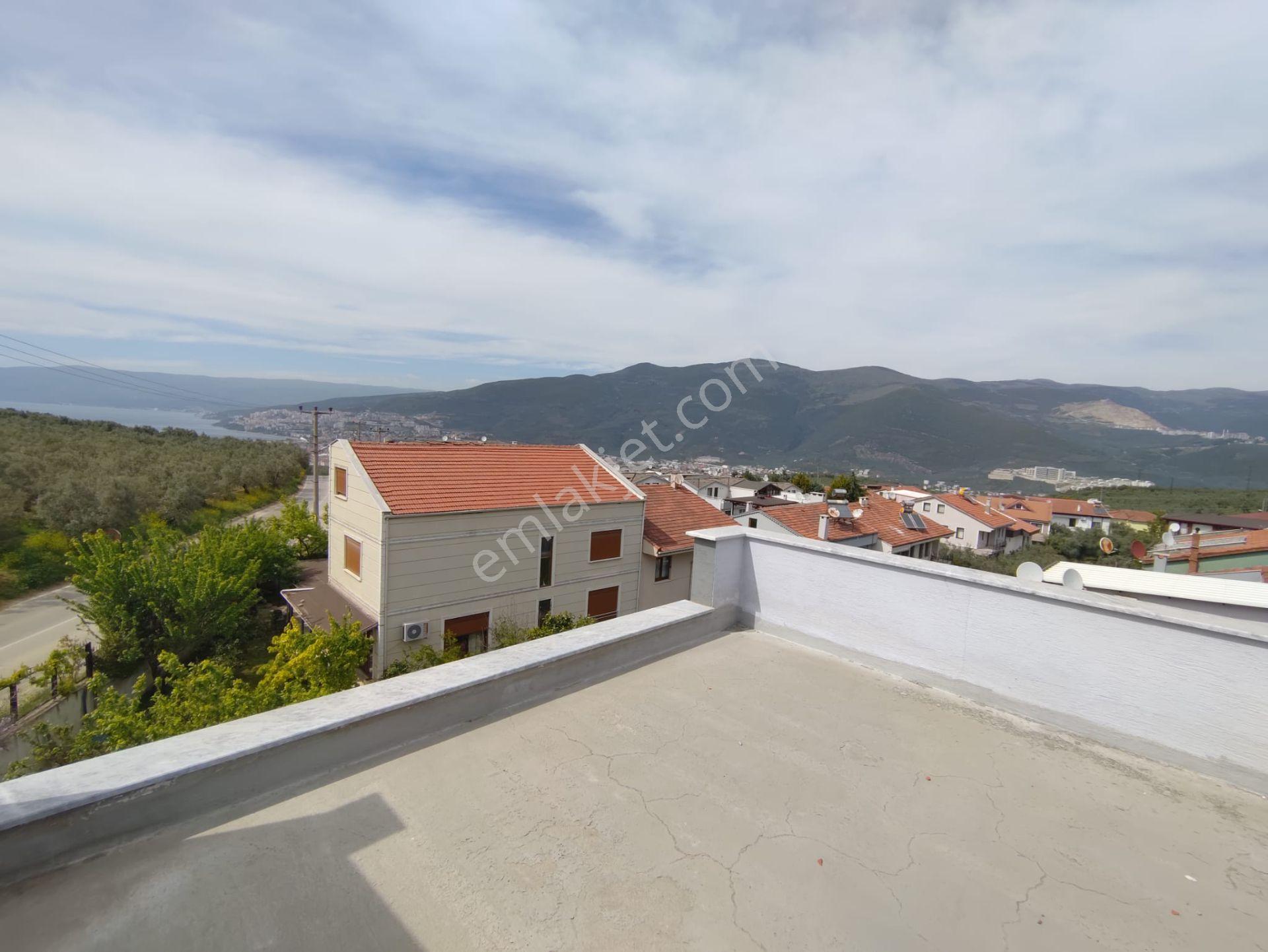 🏷️ Gemlik Umurbey Girişinde Kiralık / Satılık 359 M² Prestijli Villa - Görsel 5