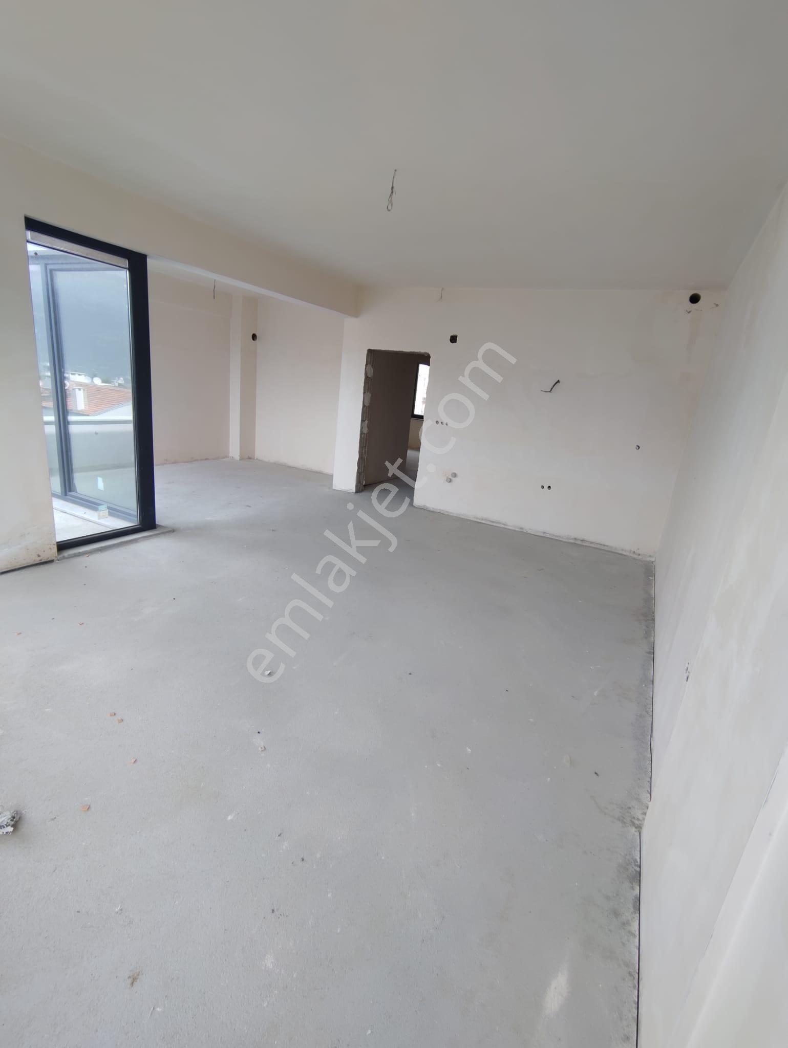 🏷️ Gemlik Umurbey Girişinde Kiralık / Satılık 359 M² Prestijli Villa - Görsel 3