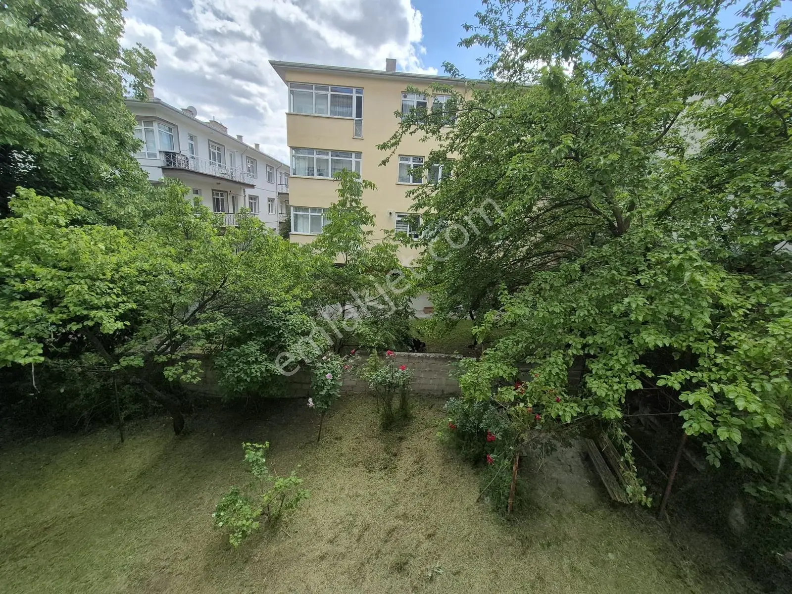 Arel'den Aşagı Eglence Küçükbahçe Sk.giriş Güney Cph Kombili 3+1