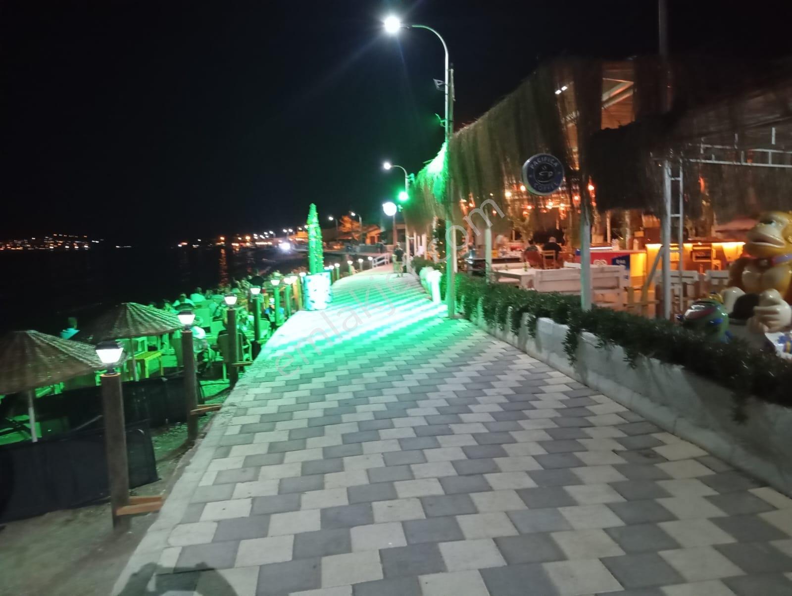 Akarcada Site İçinde Denize Sıfır Yazlık - Görsel 8