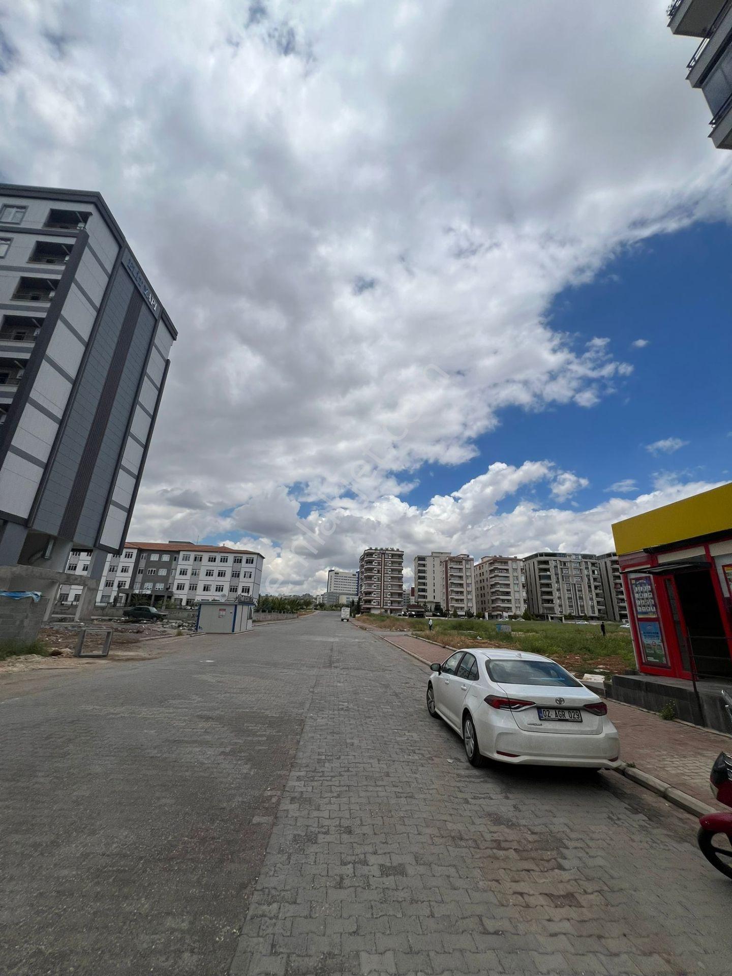 Şehir Hastanesi Karşısı Kiralık Dükkan - Görsel 2