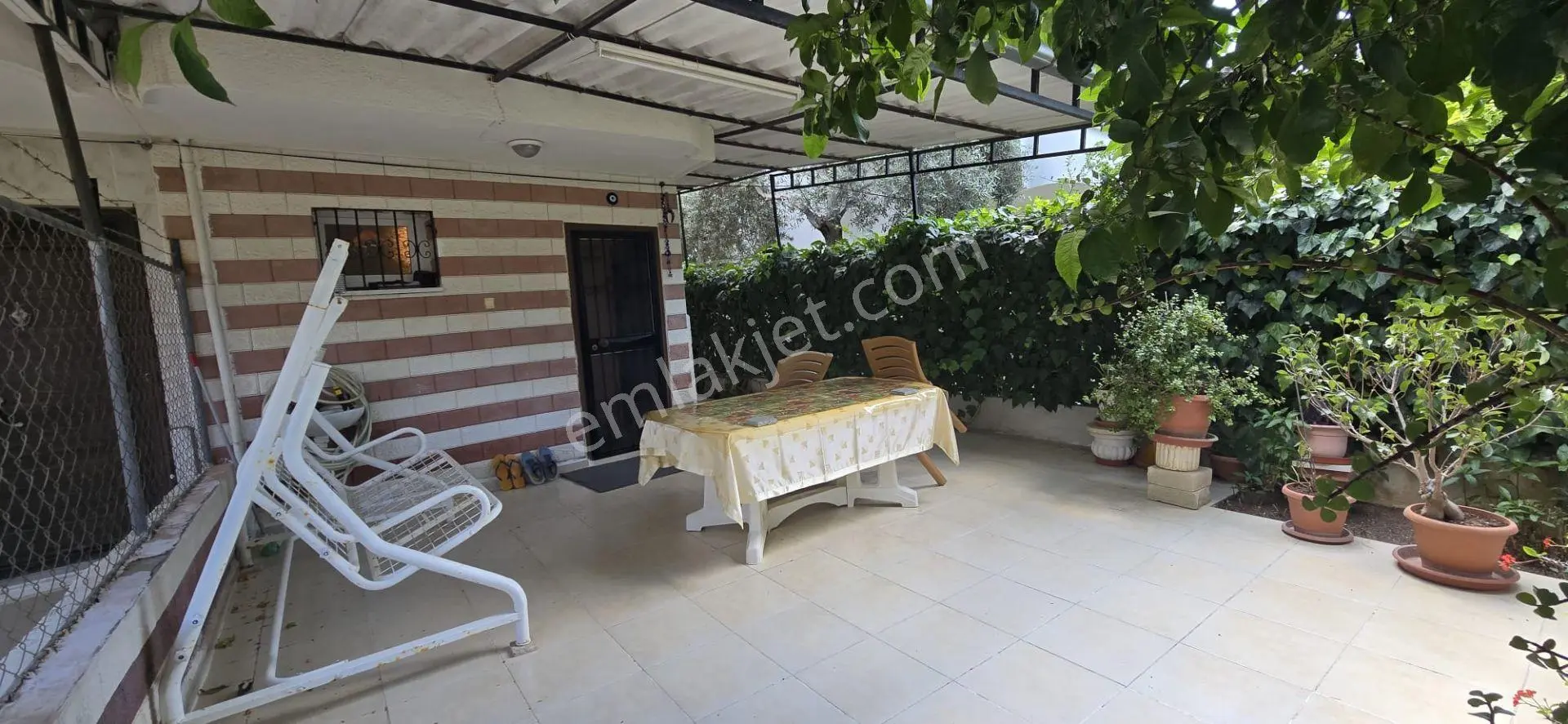 Didim Altınkum'da Denize 150m, Geniş Bahçeli İkiz Villa (eşyalı) - Görsel 4