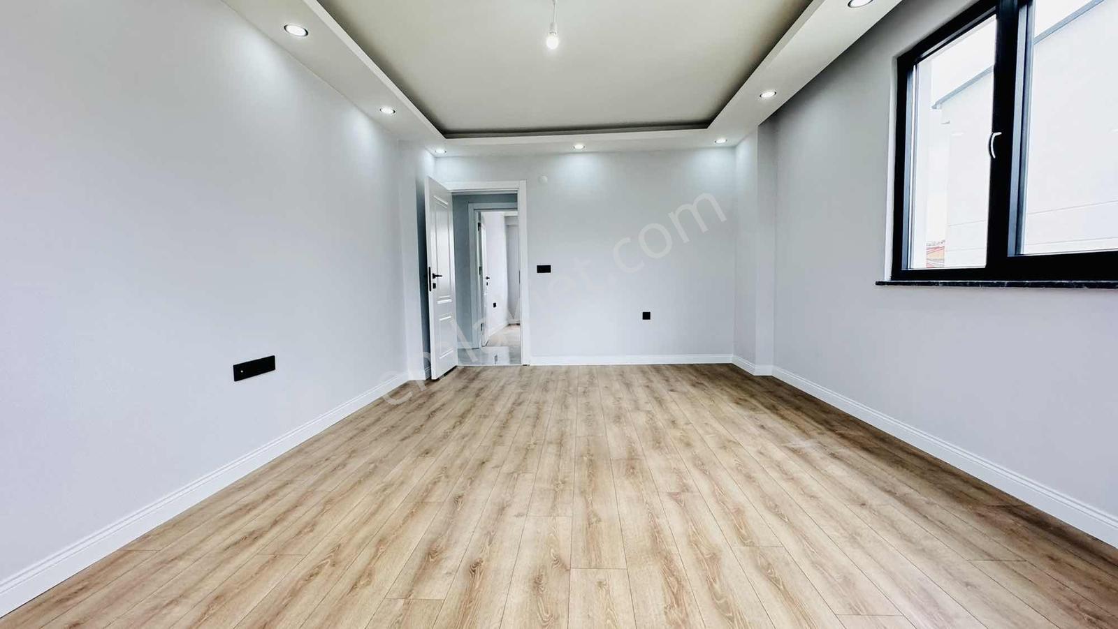 Bağlarbaşı Mah. Tuzla Cad. Yakını 2+1 95m2 Lüks Arakat - Görsel 8