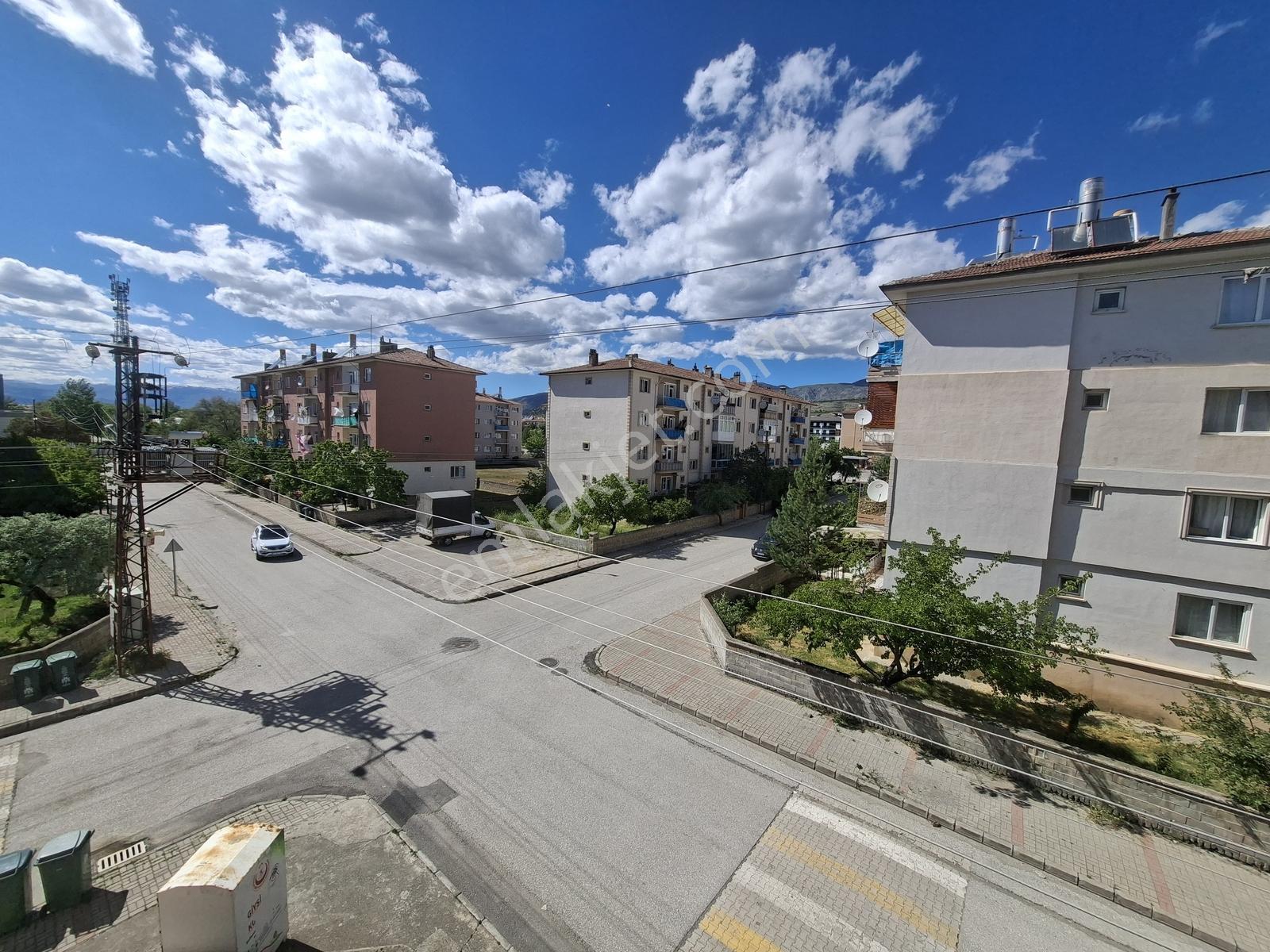 Remax Dem'den Akşemsettin Mah 3+1 Ara Kat Satılık Fırsat Daire - Görsel 25