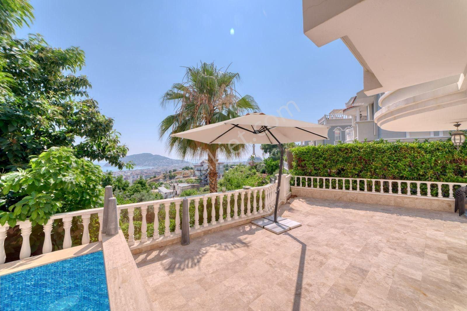 Alanya Cikcilli’de Full Deniz & Kale Manzaralı Özel Havuzlu Muhteşem 3+1 Villa - Görsel 31