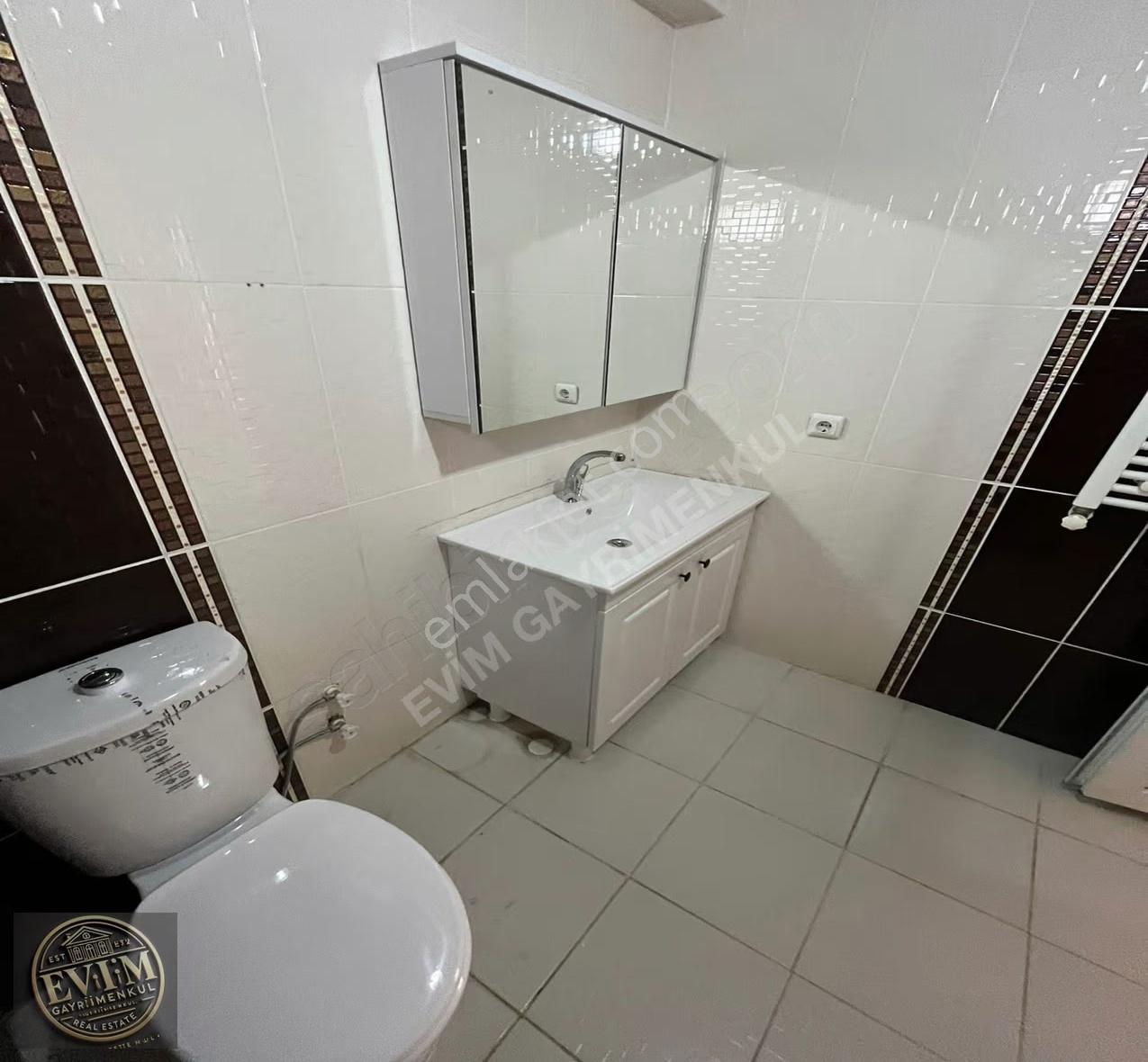 Fevzipaşa Mah.merkezi Konumda Cambalkonl 2+1 136m² Kiralık Daire - Görsel 17