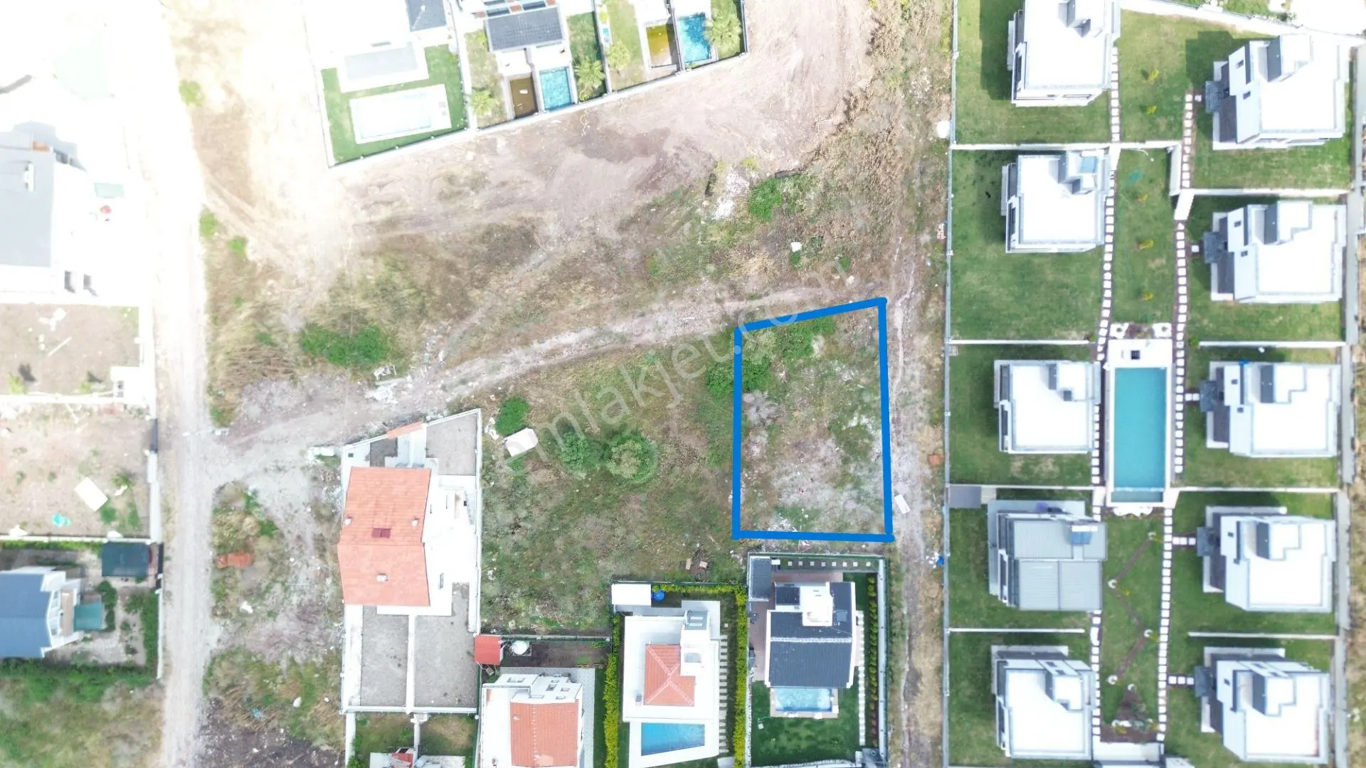 Turyap'tan Çandarlı'da Denize Yakın Satılık Villa İmarlı Arsa - Görsel 2
