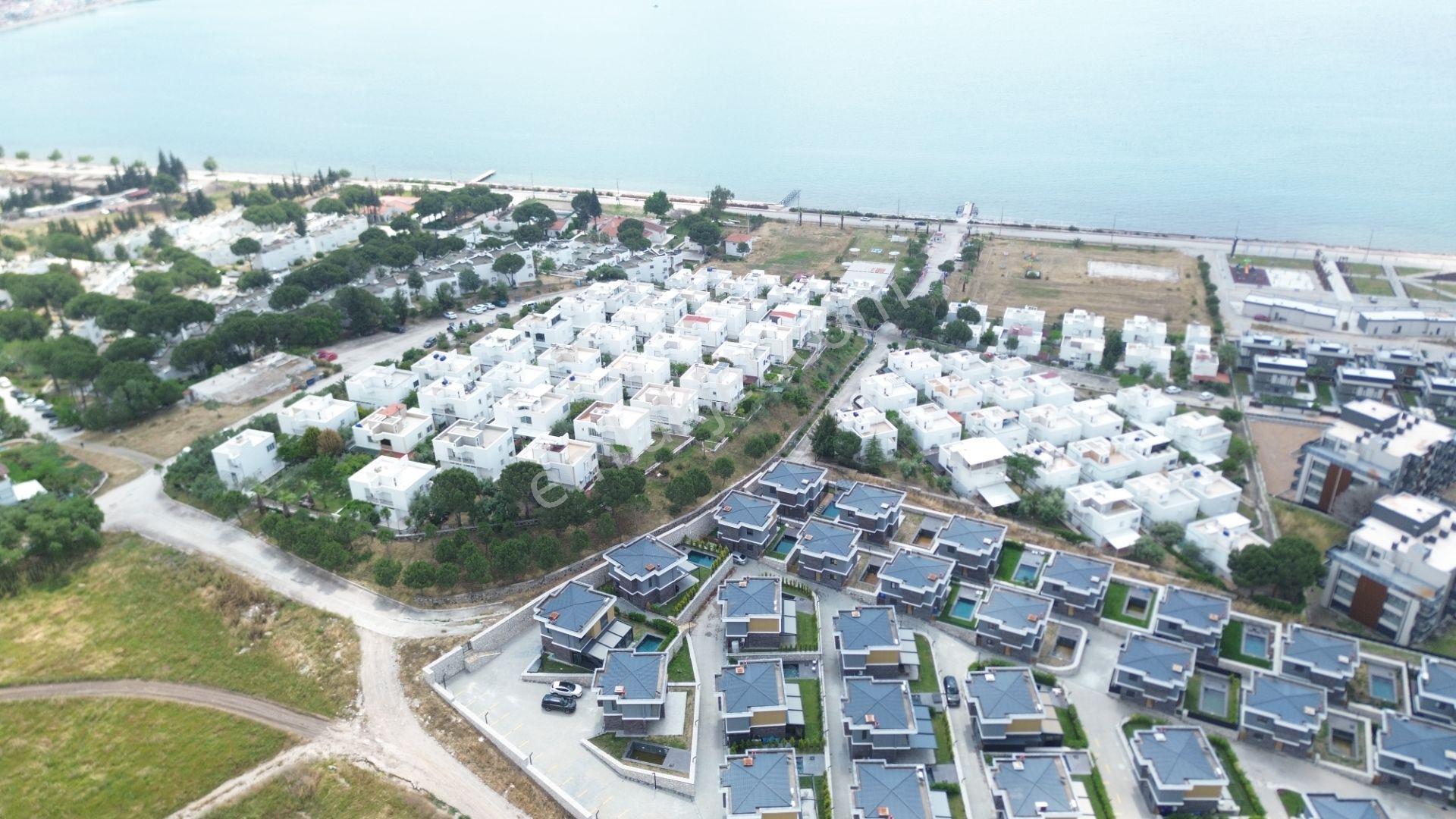 Turyap'tan Çandarlı'da Denize Yakın Satılık Villa İmarlı Arsa - Görsel 10