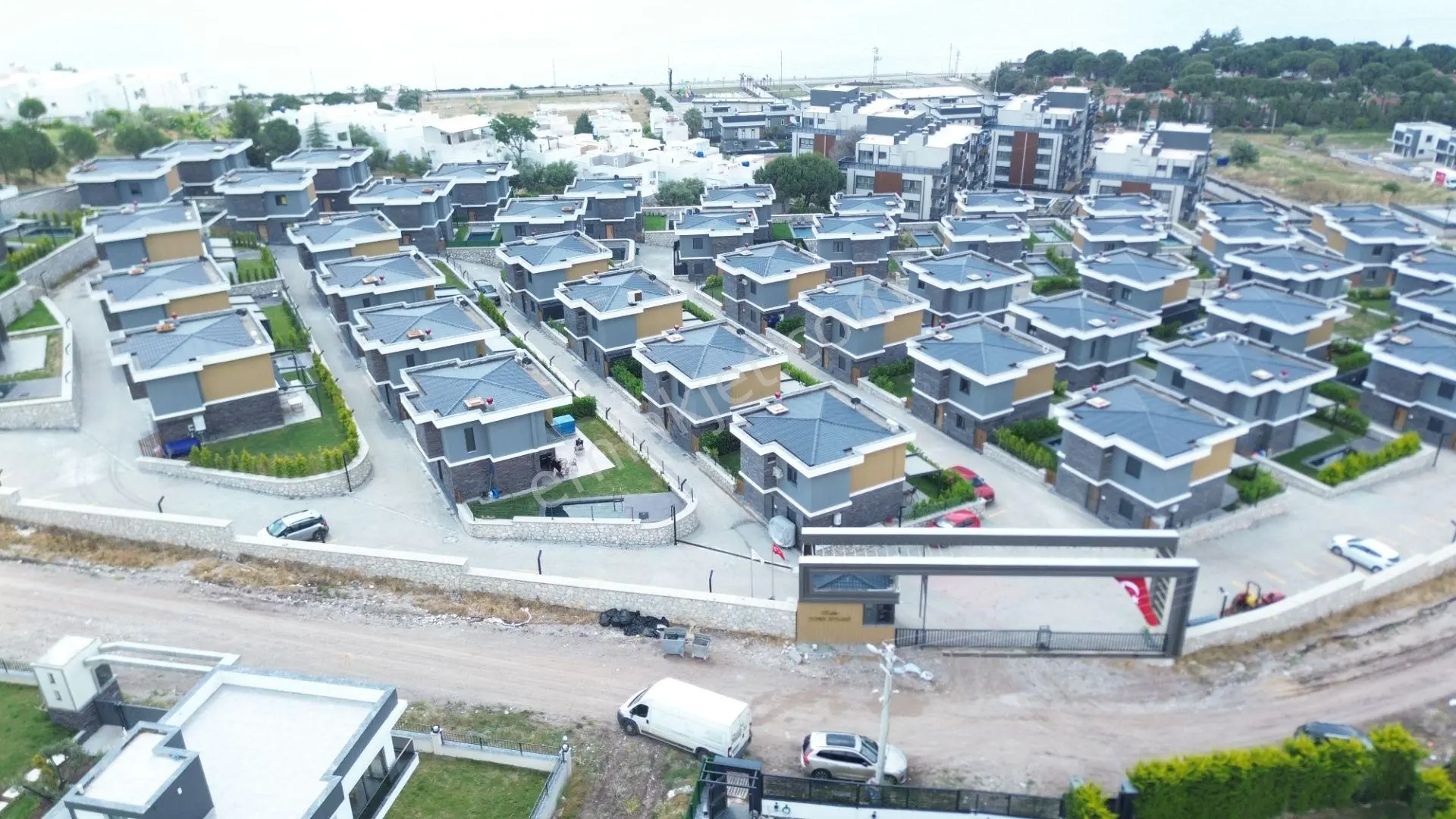Turyap'tan Çandarlı'da Denize Yakın Satılık Villa İmarlı Arsa