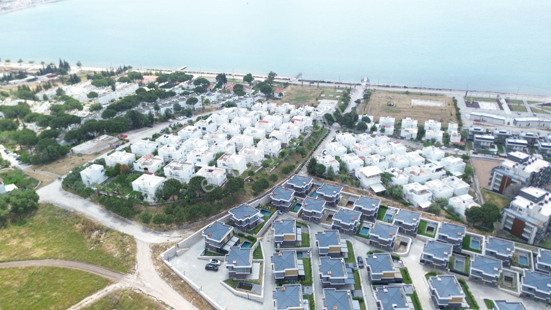 Turyap'tan Çandarlı'da Denize Yakın Satılık Villa İmarlı Arsa - Görsel 11