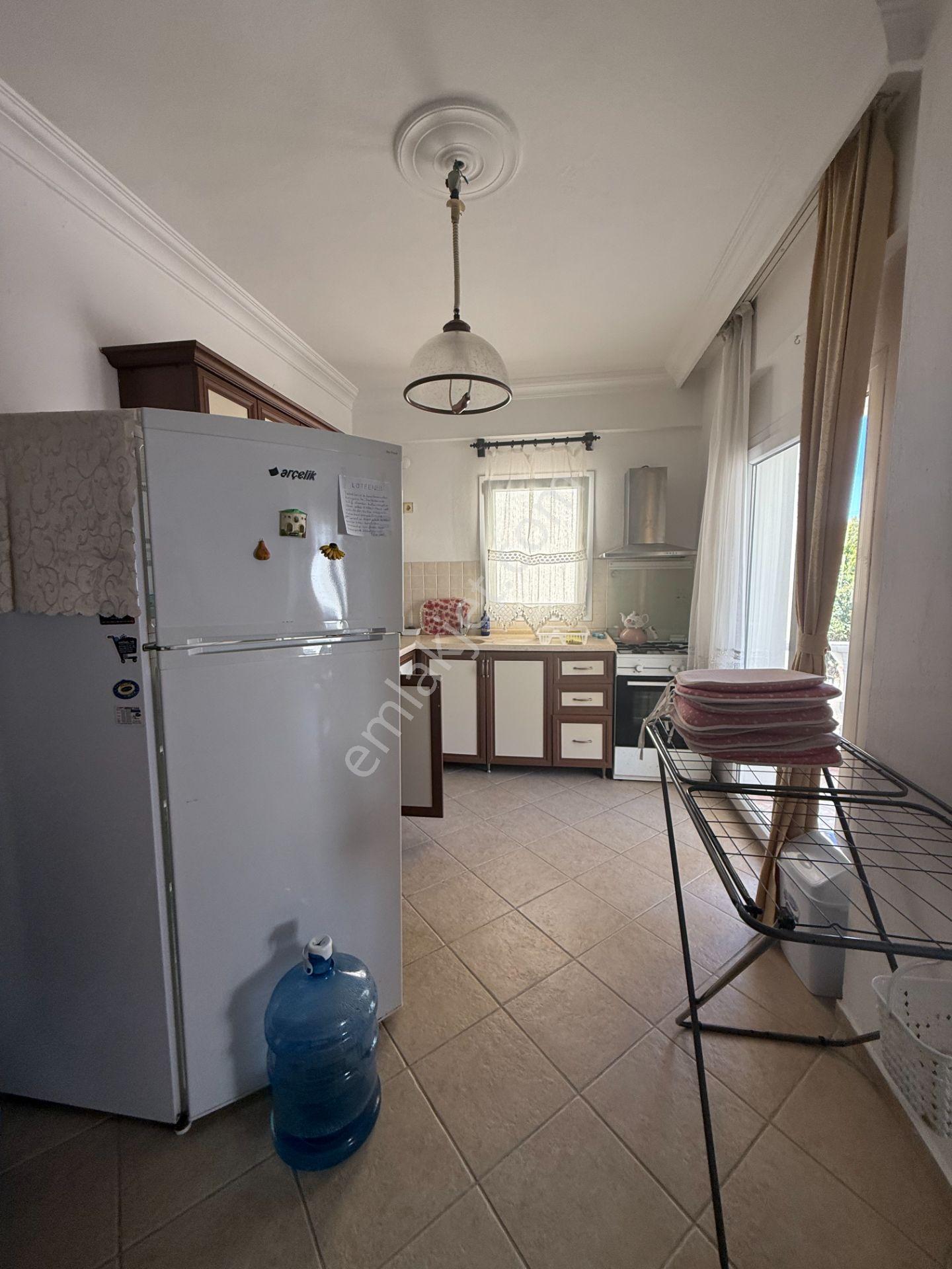 Cemal Emlak'tan Bodrum Turgutreis Merkezde Eşyalı Kiralık 2+1 Orta Kat Daire - Görsel 6