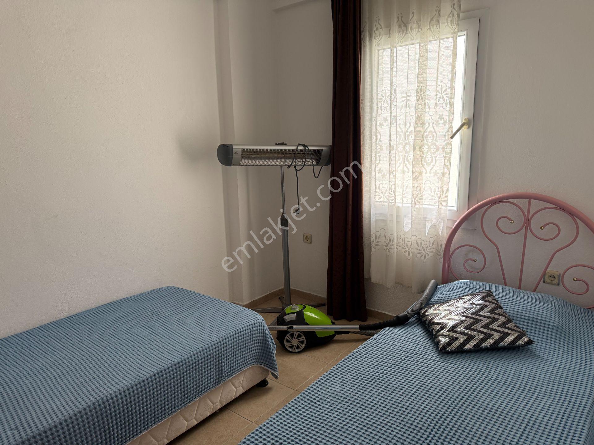 Cemal Emlak'tan Bodrum Turgutreis Merkezde Eşyalı Kiralık 2+1 Orta Kat Daire - Görsel 18