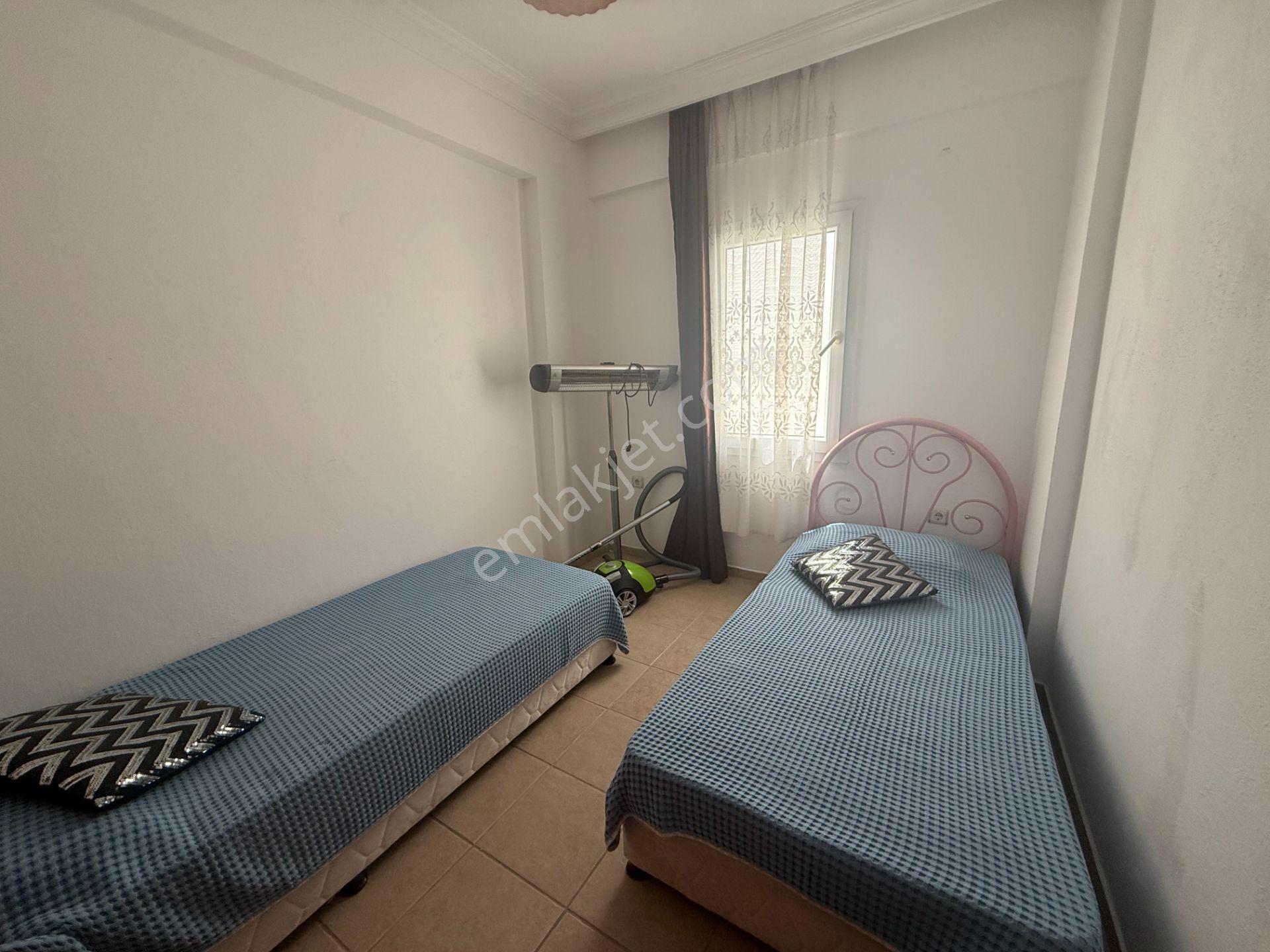 Cemal Emlak'tan Bodrum Turgutreis Merkezde Eşyalı Kiralık 2+1 Orta Kat Daire - Görsel 20
