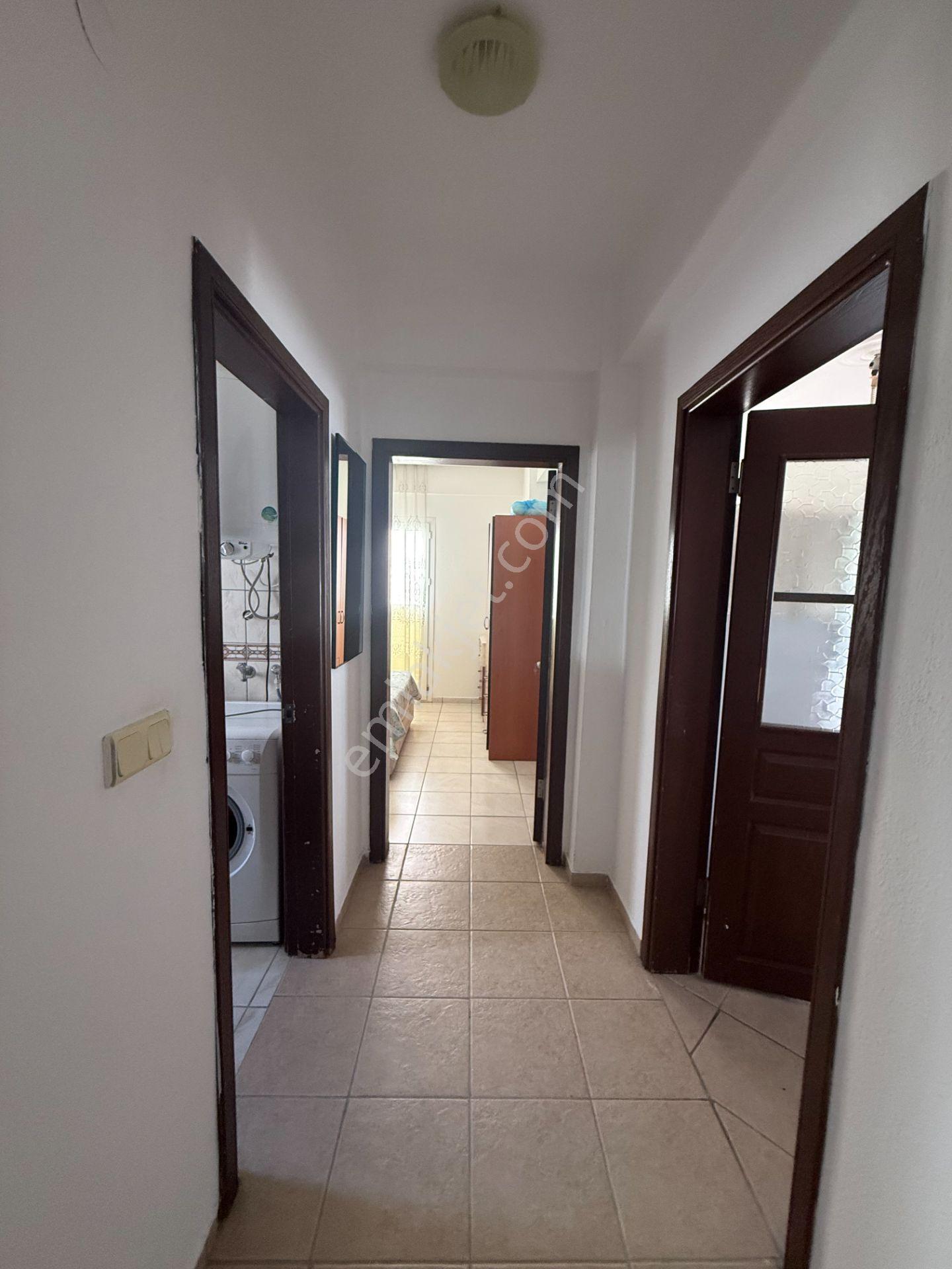 Cemal Emlak'tan Bodrum Turgutreis Merkezde Eşyalı Kiralık 2+1 Orta Kat Daire - Görsel 12