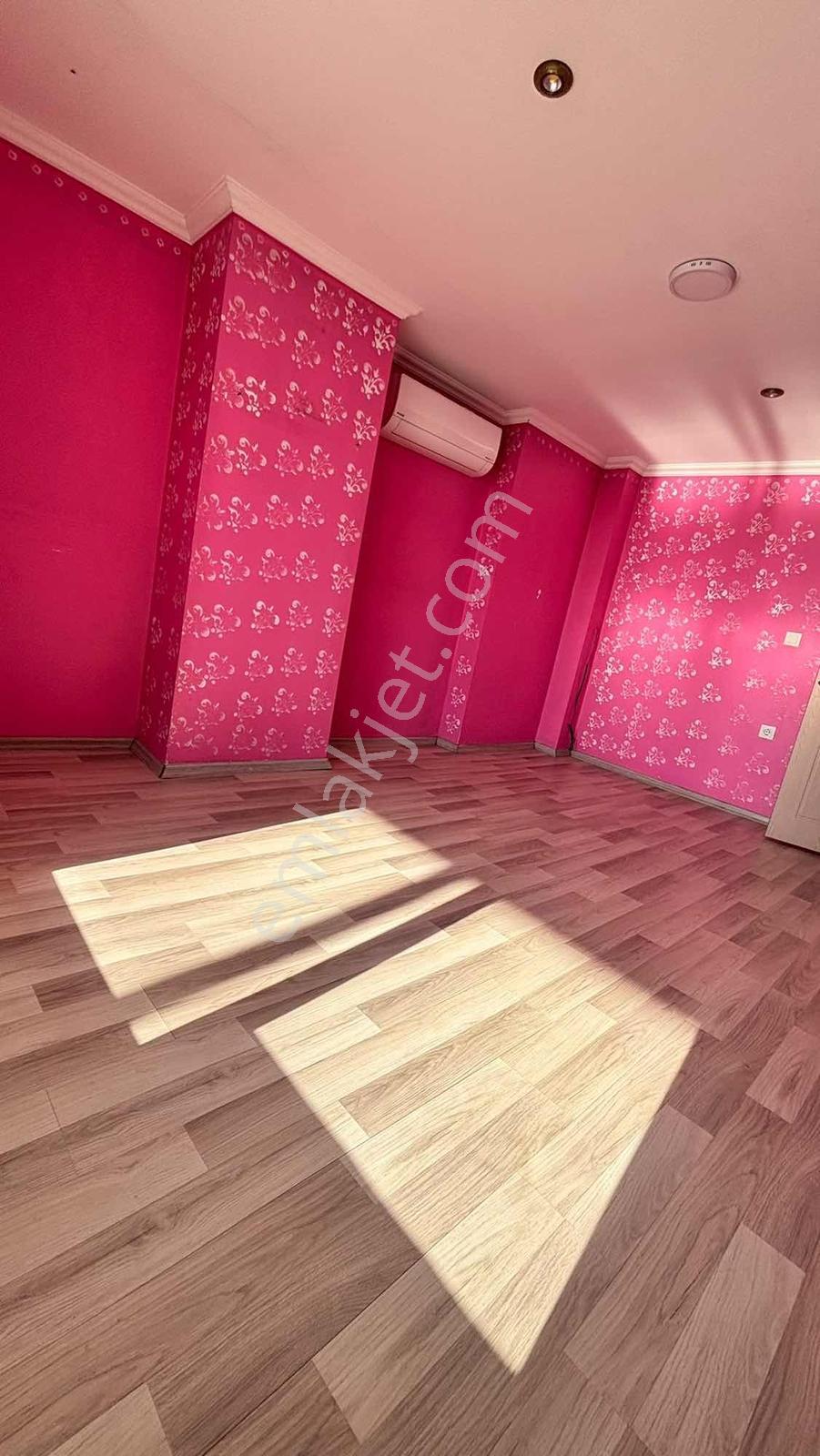 Çiğlide Net 150 M² Dev Teraslı Kiralık Dubleks - Görsel 19