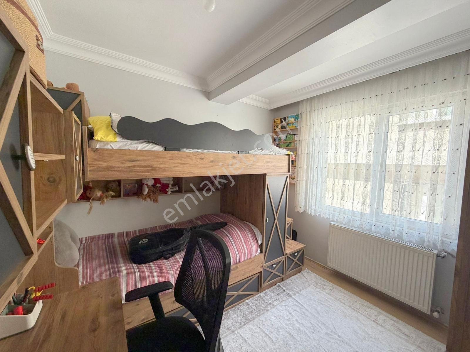 İsa Gayrimenkulden Çetinkaya Avm Yakını 2+1 Kullanışlı Ara Kat - Görsel 15