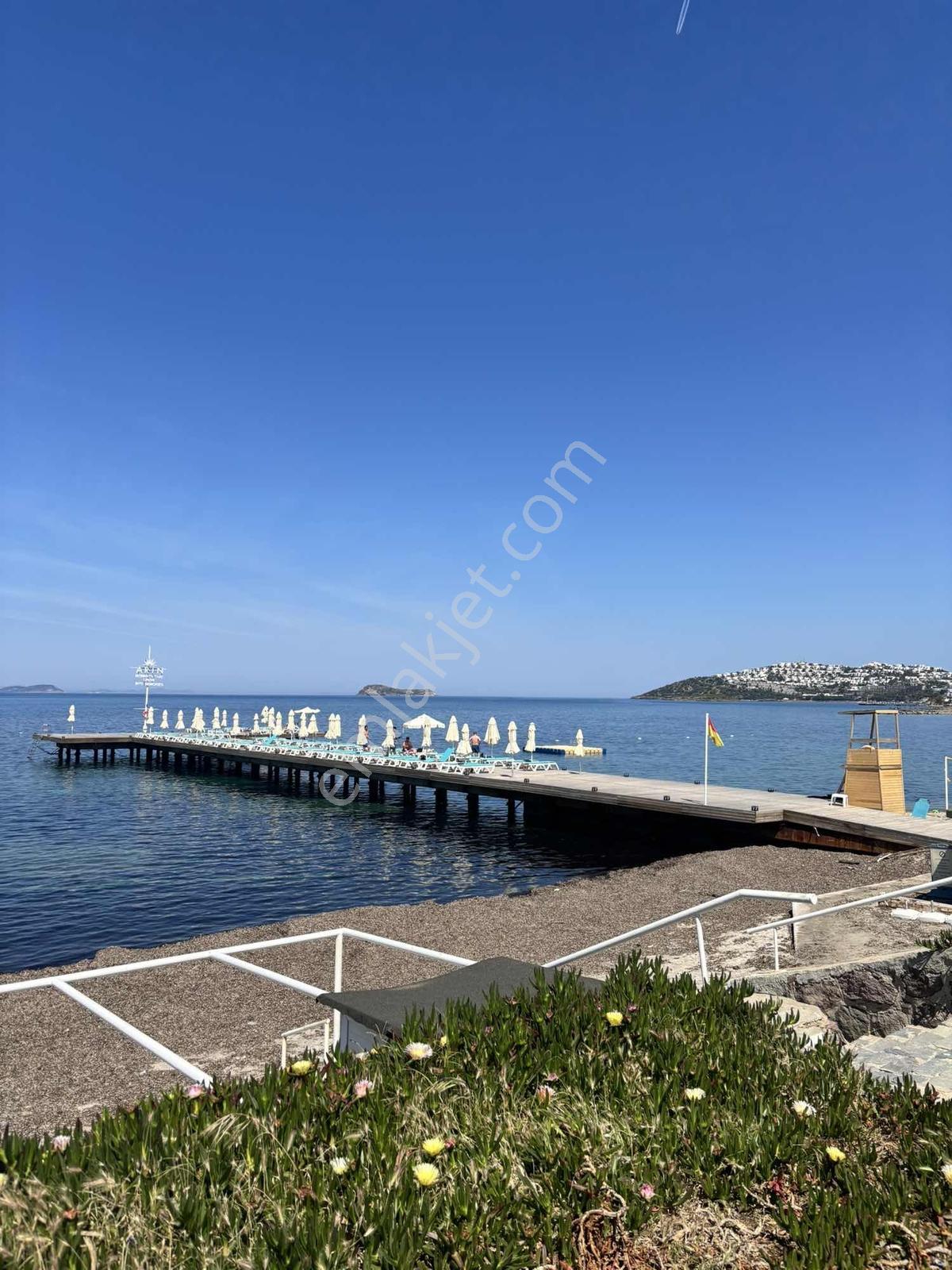 Turgutreis Merkezde Arabasız Bodrum Hayatı Kiralık 2+1 Daire - Görsel 23