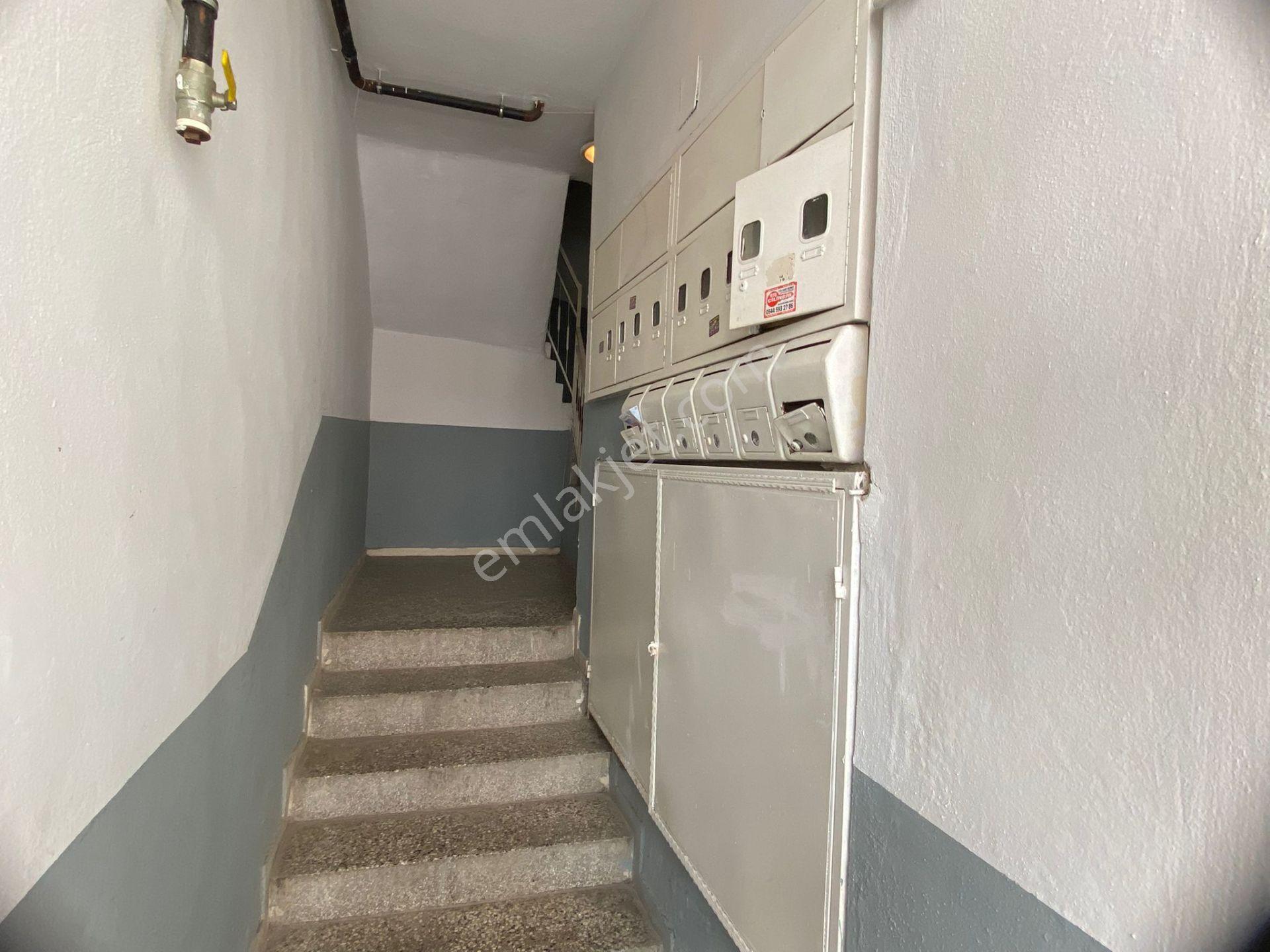 Acill Konak Güneşli Mah.de İzmirpark Avm'yakını 2+1 85m2 Dgazlı Ayrı Mutfak Satılık Daire - Görsel 31