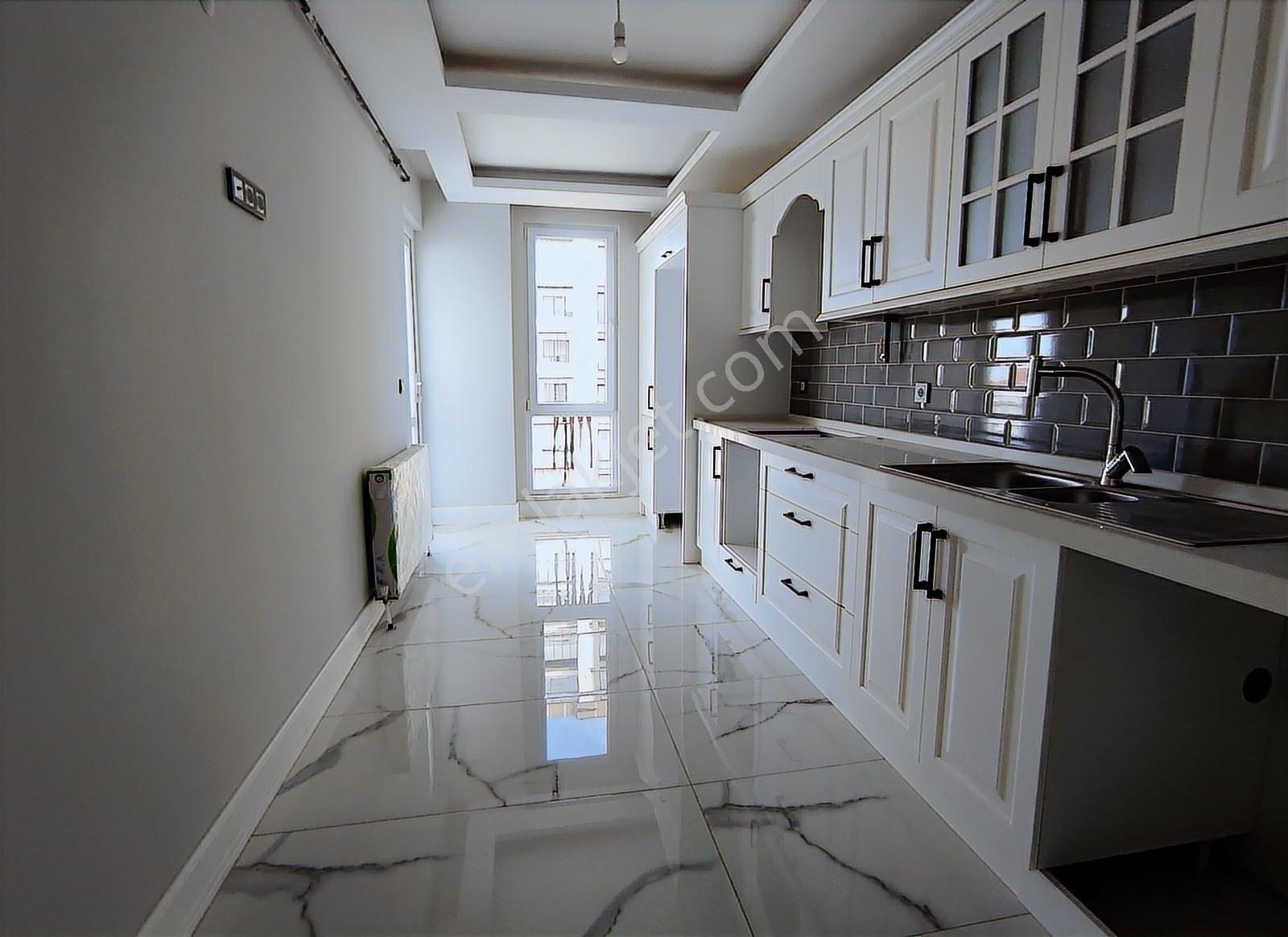 Truva//uğur Gök; Brüt 165 M² , Leb-i Derya Manzara - Görsel 26