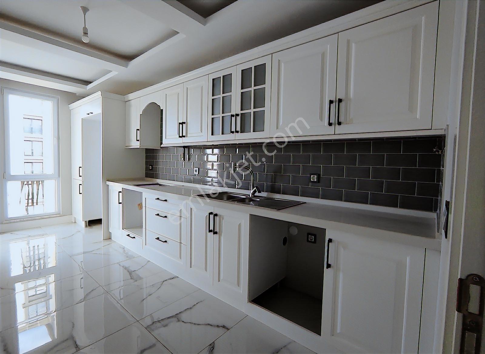 Truva//uğur Gök; Brüt 165 M² , Leb-i Derya Manzara - Görsel 22