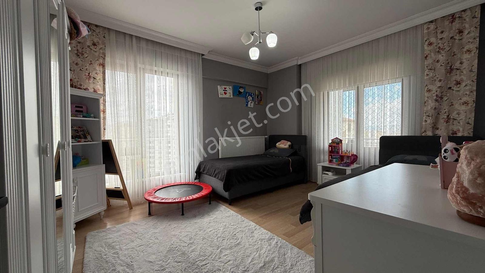 Gültepe Mah. Full Yapılı 3+1 Daire - Görsel 29