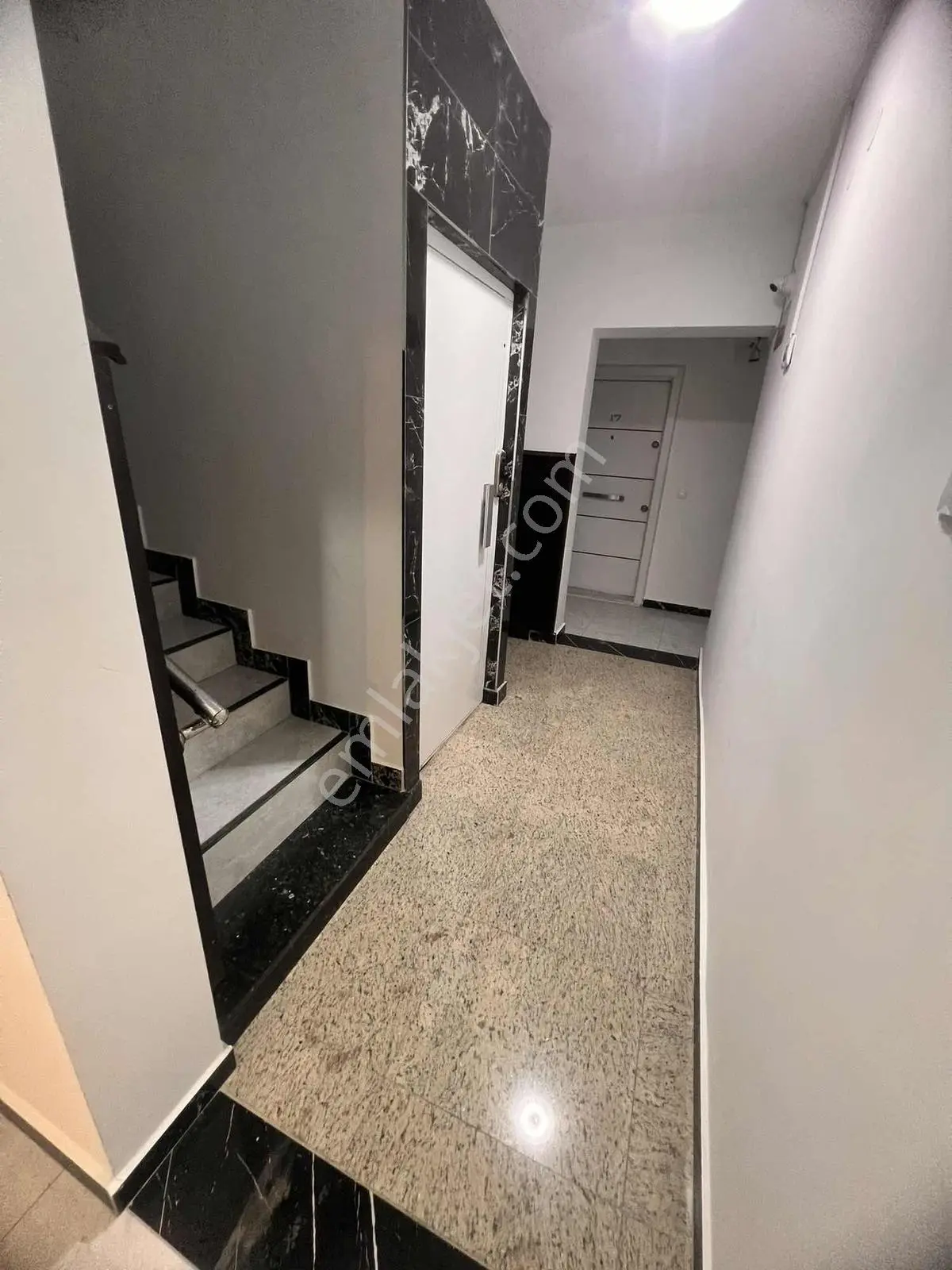 Çankaya Gop Koza Da 1+1 Giderler Dahil Eşyalı Kiralık Daire - Görsel 4