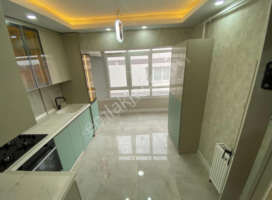 Sevindik'ten Selçuklu'da Adliye Ve Tapu Yakını Arakat 120m2 3+1 - Görsel 12