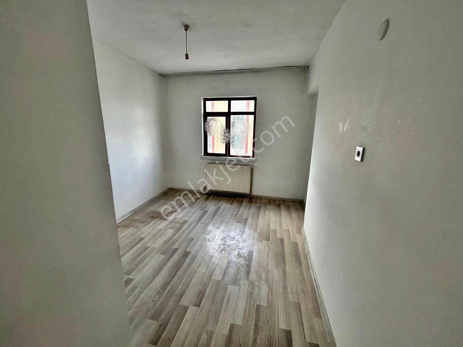 Şirintepe Mah.hocalı Cadde Yakını Arakat/110²ön Cephe 3+1 Daire. - Görsel 32