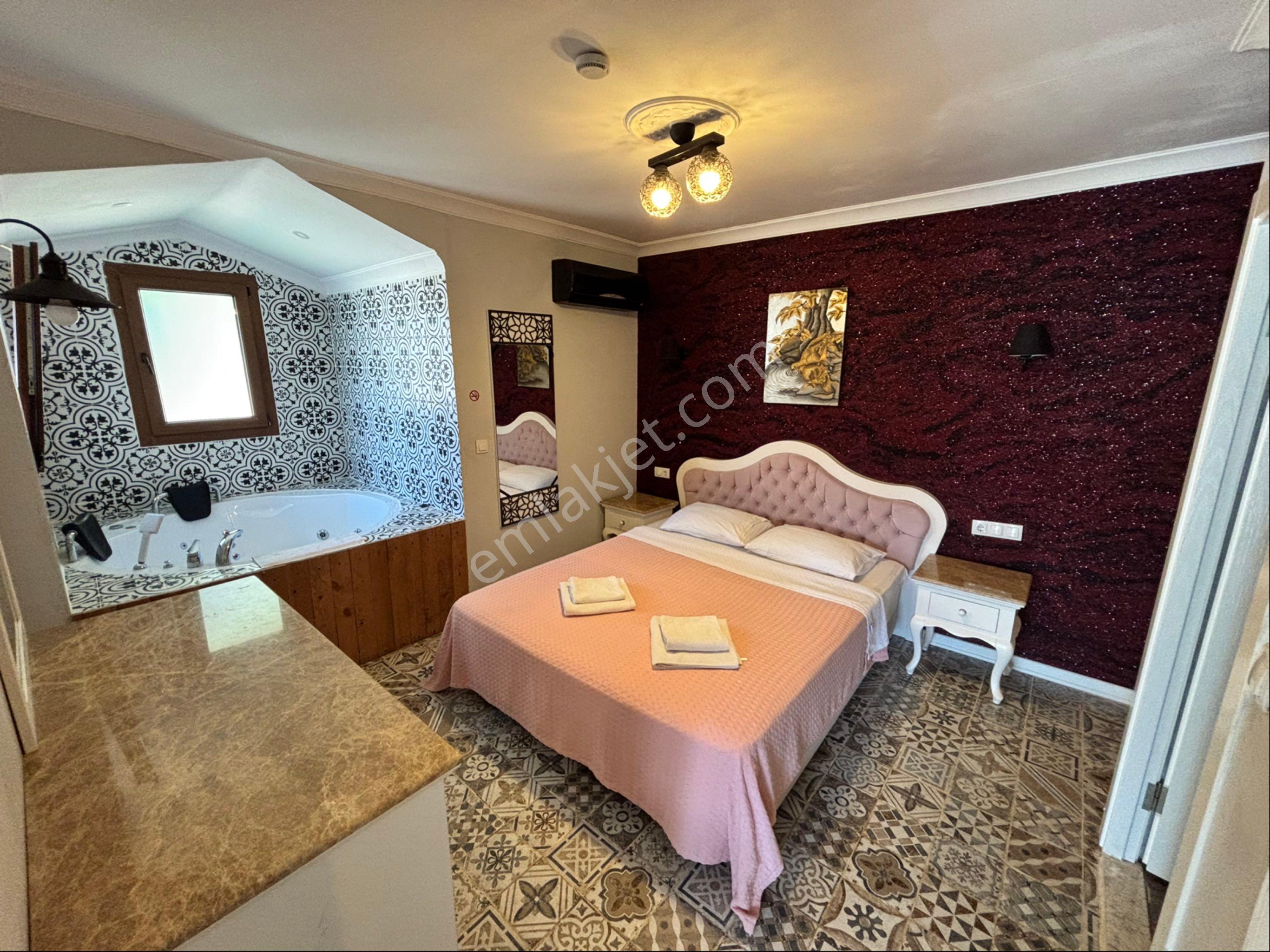 Kayaköy'de 2+1 Kiralık Jakuzili Havuzlu Eşyalı Müstakil Villa - Görsel 18