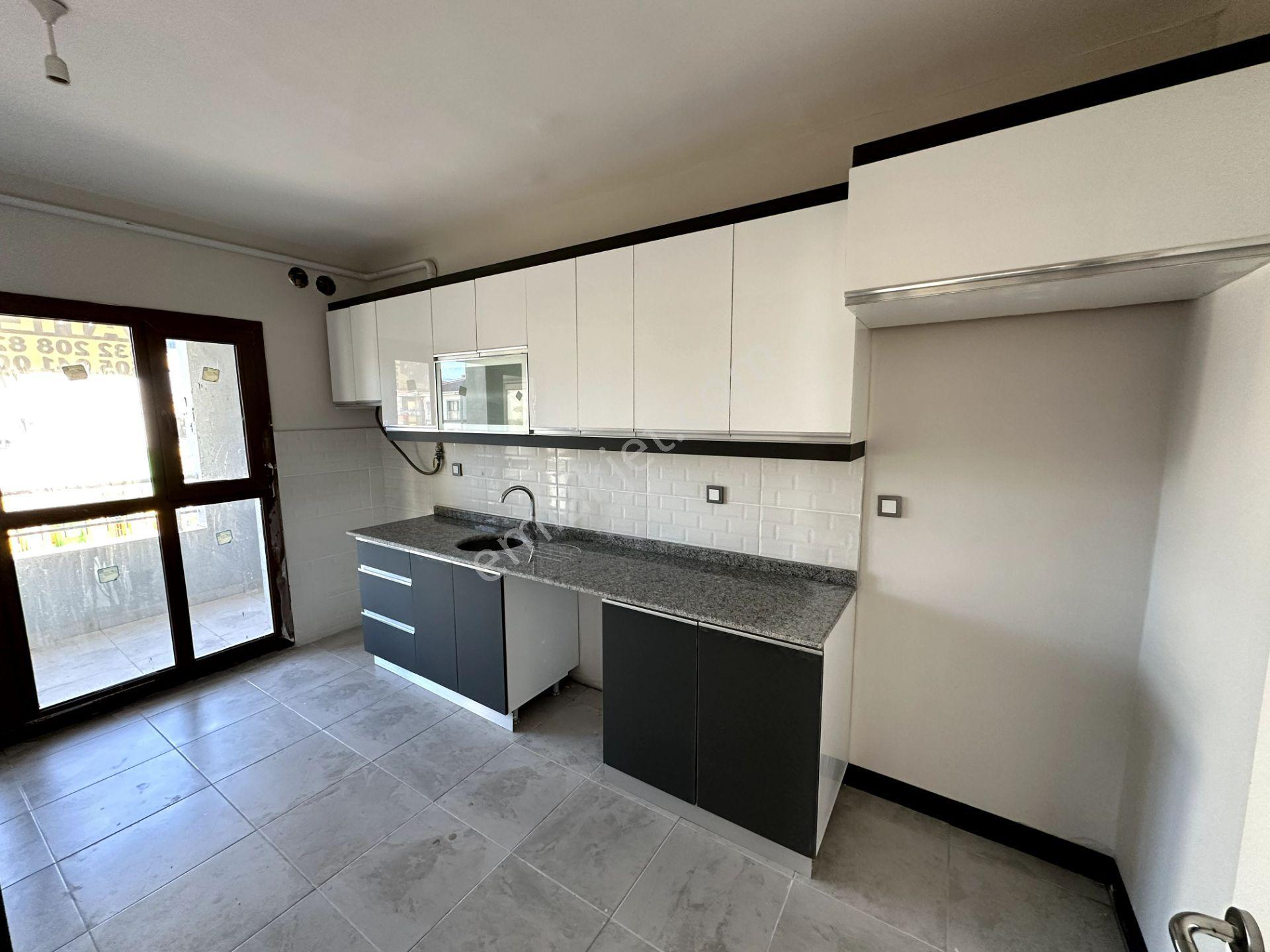 Güler^den İzmir Kemalpaşa Çambel Tokide Sıfır Gibi 1.kat 3+1 135m2 11.550₺ 44ay Taksitle Hemen Oturm - Görsel 4