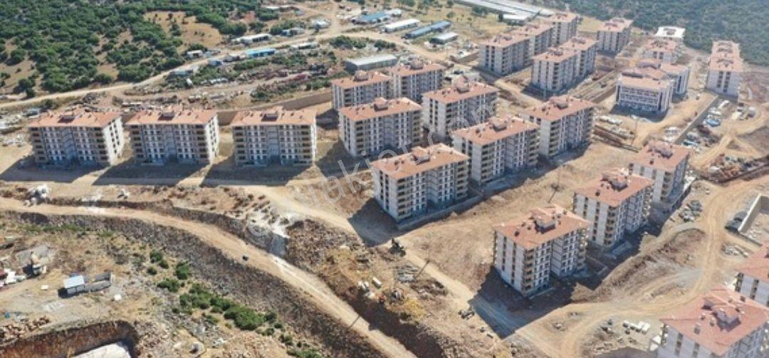 Güler^den İzmir Kemalpaşa Çambel Tokide Sıfır Gibi 1.kat 3+1 135m2 11.550₺ 44ay Taksitle Hemen Oturm