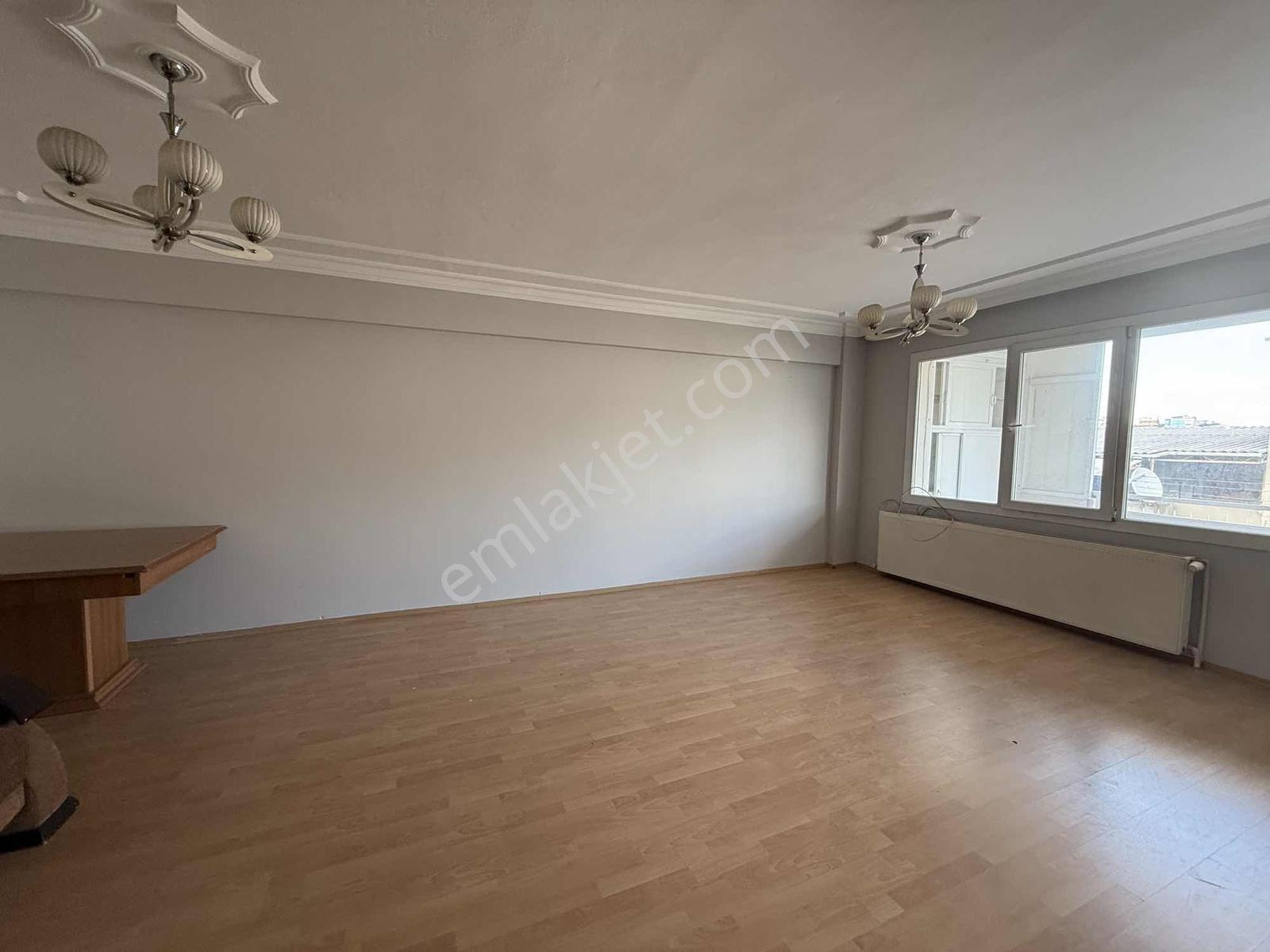 Turpa Balçova'dan Onur Mah. Geniş Ferah 3+1 Kiralık Daire - Görsel 8