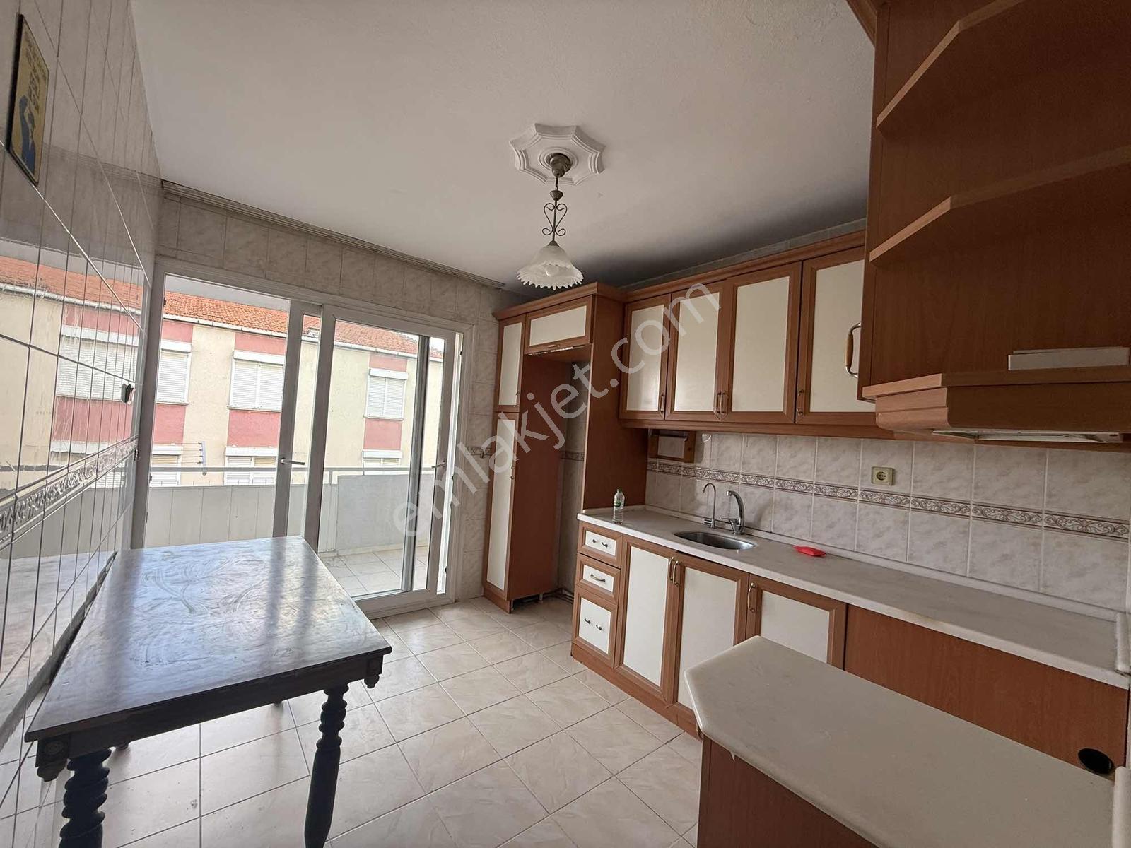 Turpa Balçova'dan Onur Mah. Geniş Ferah 3+1 Kiralık Daire - Görsel 14