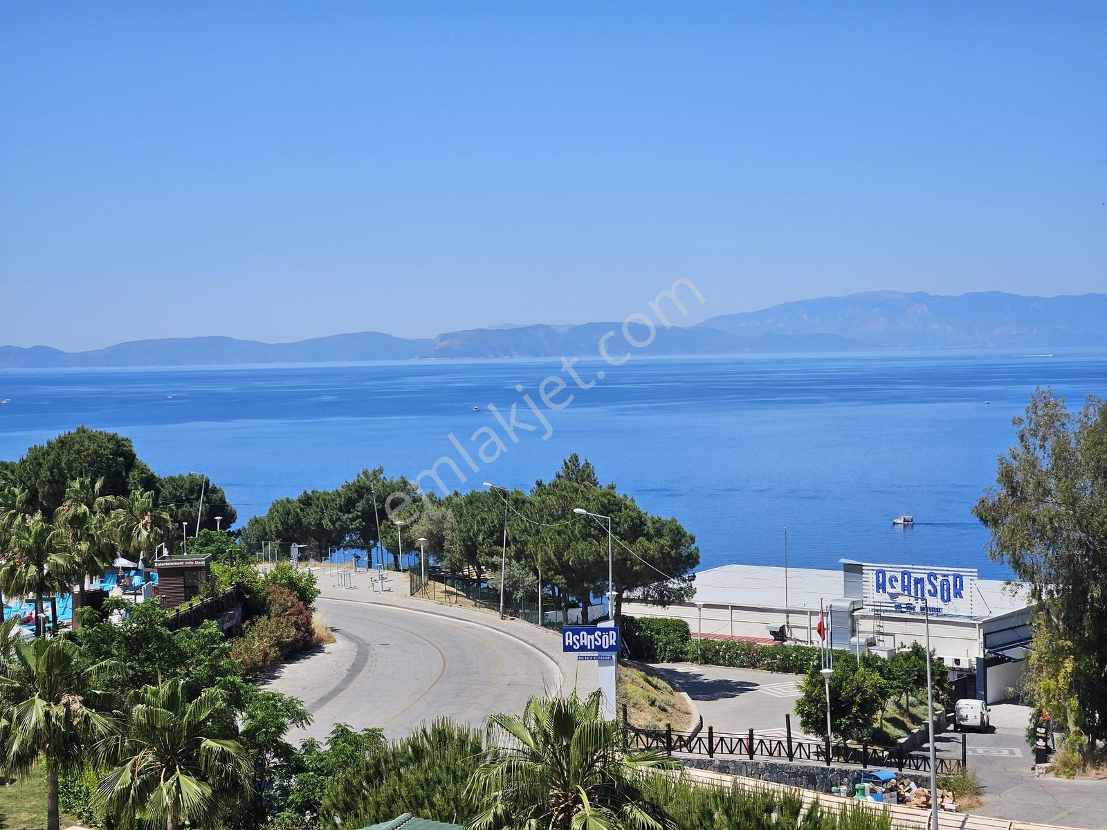 Kuşadası Ramada Resort'te Satılık 2+1 Yalı Dairesi - Görsel 20