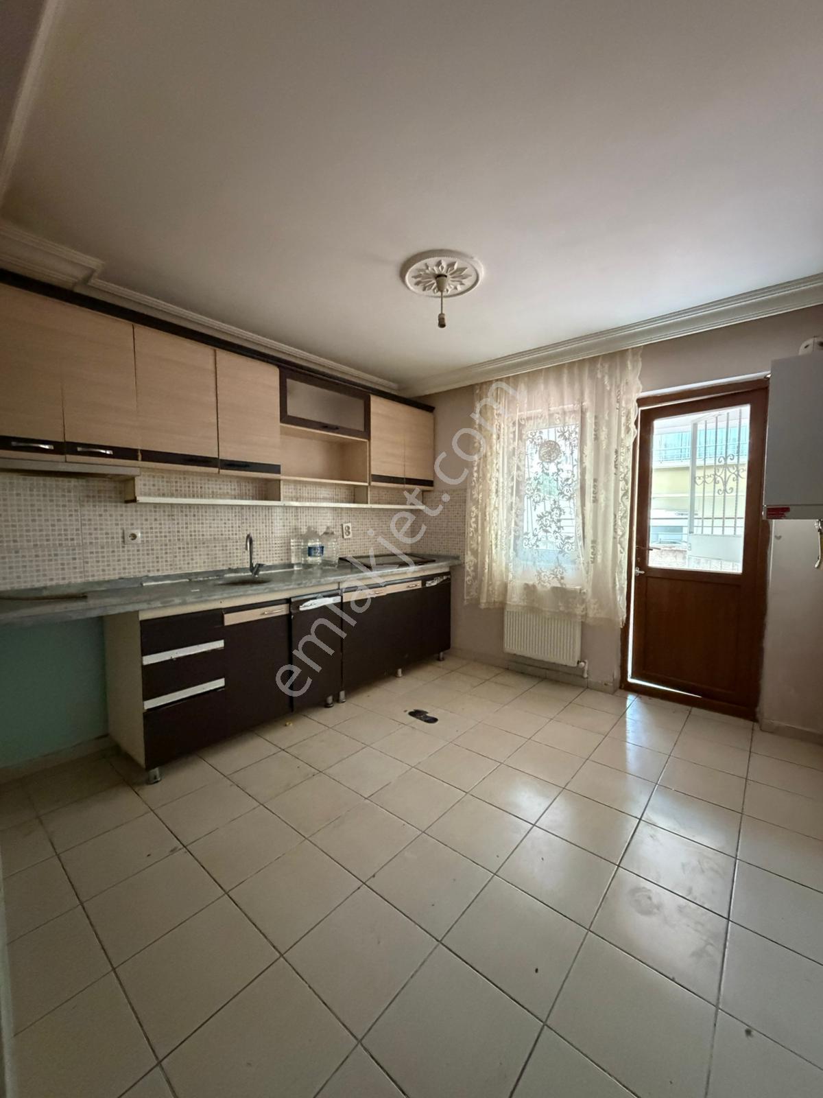 Kiralık*kuşcağız*atapark*arasında*geniş Daire*isteyene*asansörlü* - Görsel 8
