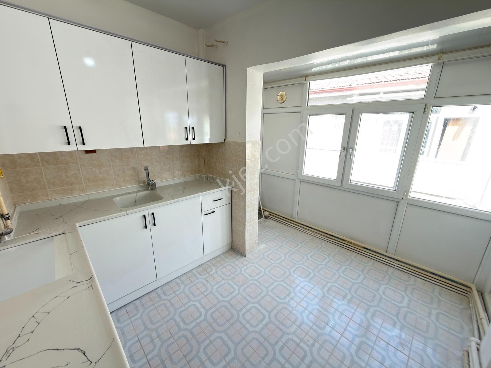 Oğulbey'den Bağcı Caddesi Yakını 3+1 Ful Yapılı Ankara Manzaralı - Görsel 7