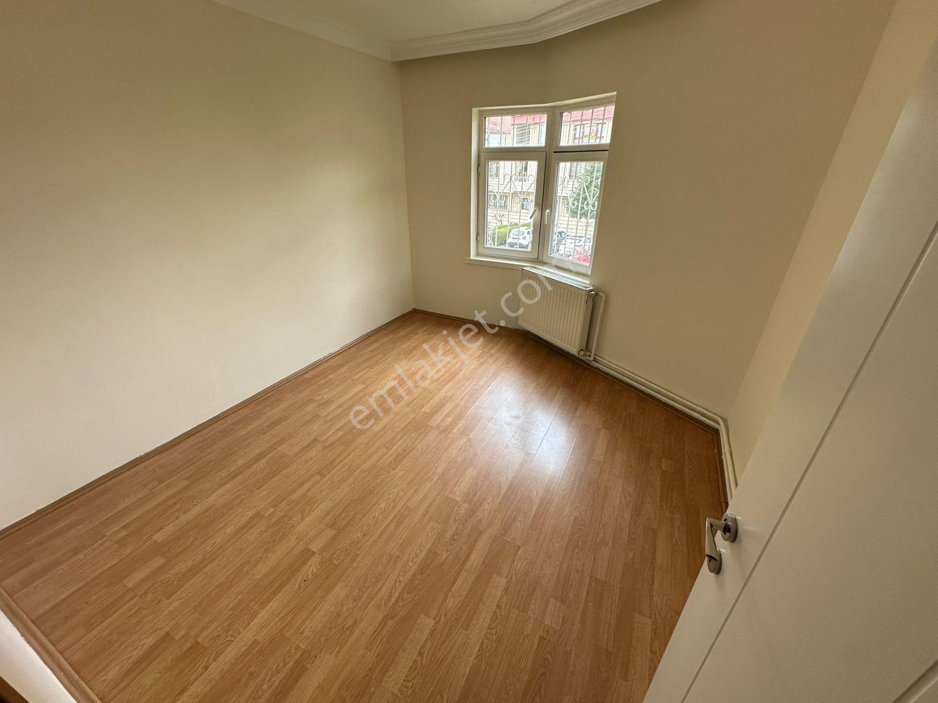 Gata Hastane Yakını Katta 3+1 1 Bağımlı Temiz Bakımlı Kiralık - Görsel 8