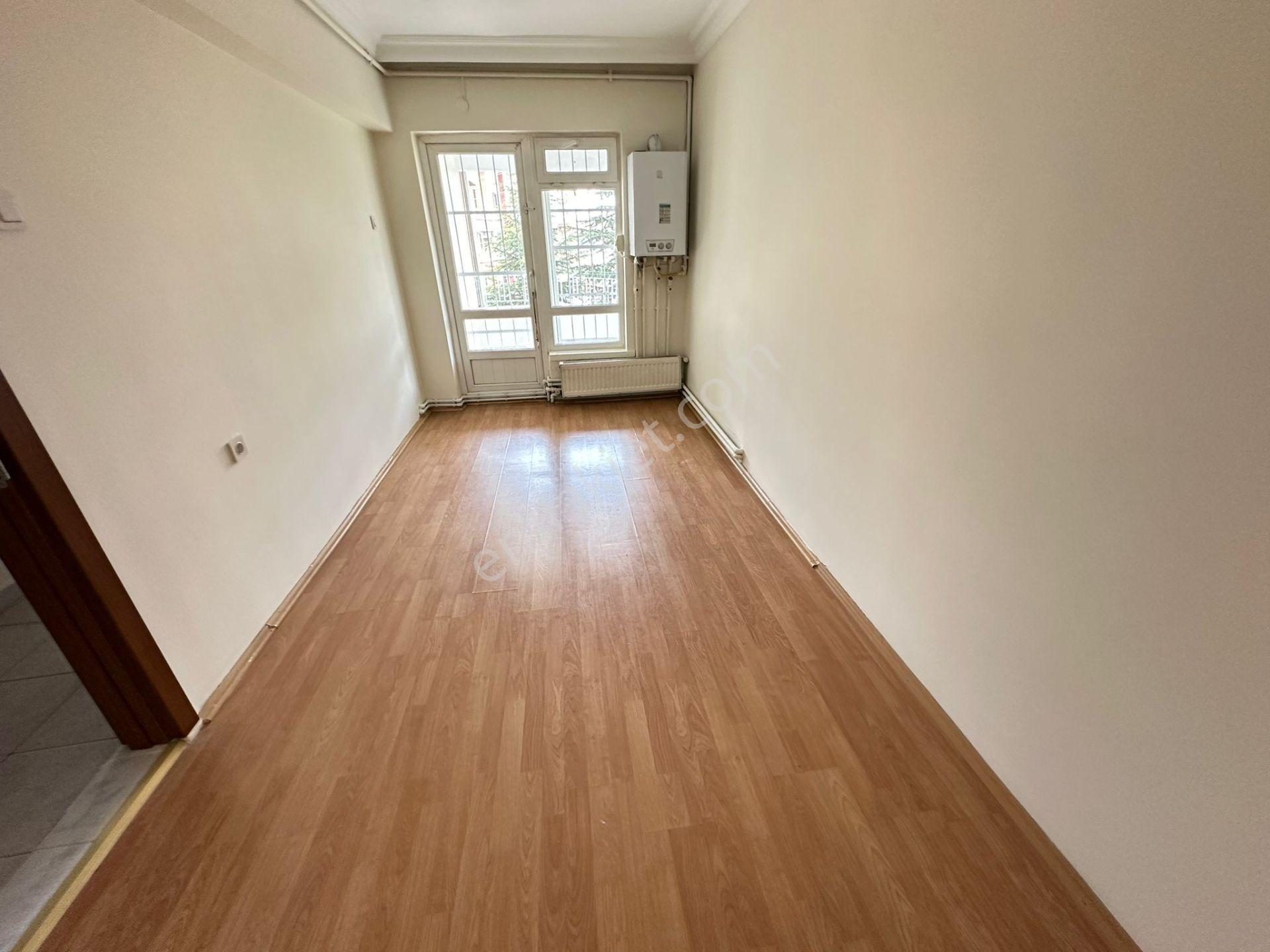 Gata Hastane Yakını Katta 3+1 1 Bağımlı Temiz Bakımlı Kiralık - Görsel 10