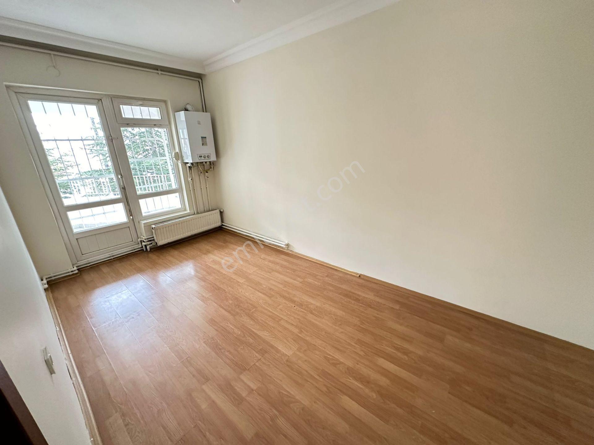 Gata Hastane Yakını Katta 3+1 1 Bağımlı Temiz Bakımlı Kiralık - Görsel 11