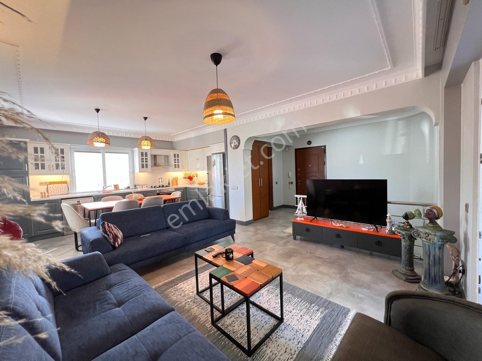 Marmaris Palmiye Sitesi'nde Bakımlı Ve Şık Eşyalı Satılık Daire - Görsel 4