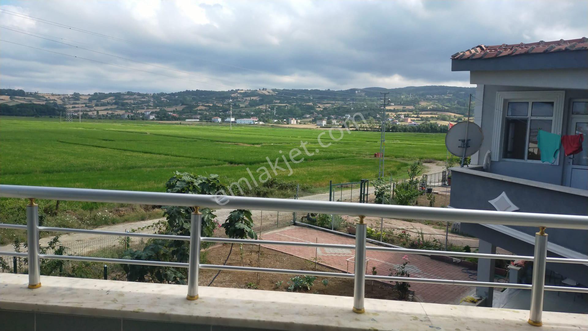 Ümmihan Abayaz’dan Yakakent Kozköy’de Satılık Yazlık - Görsel 14