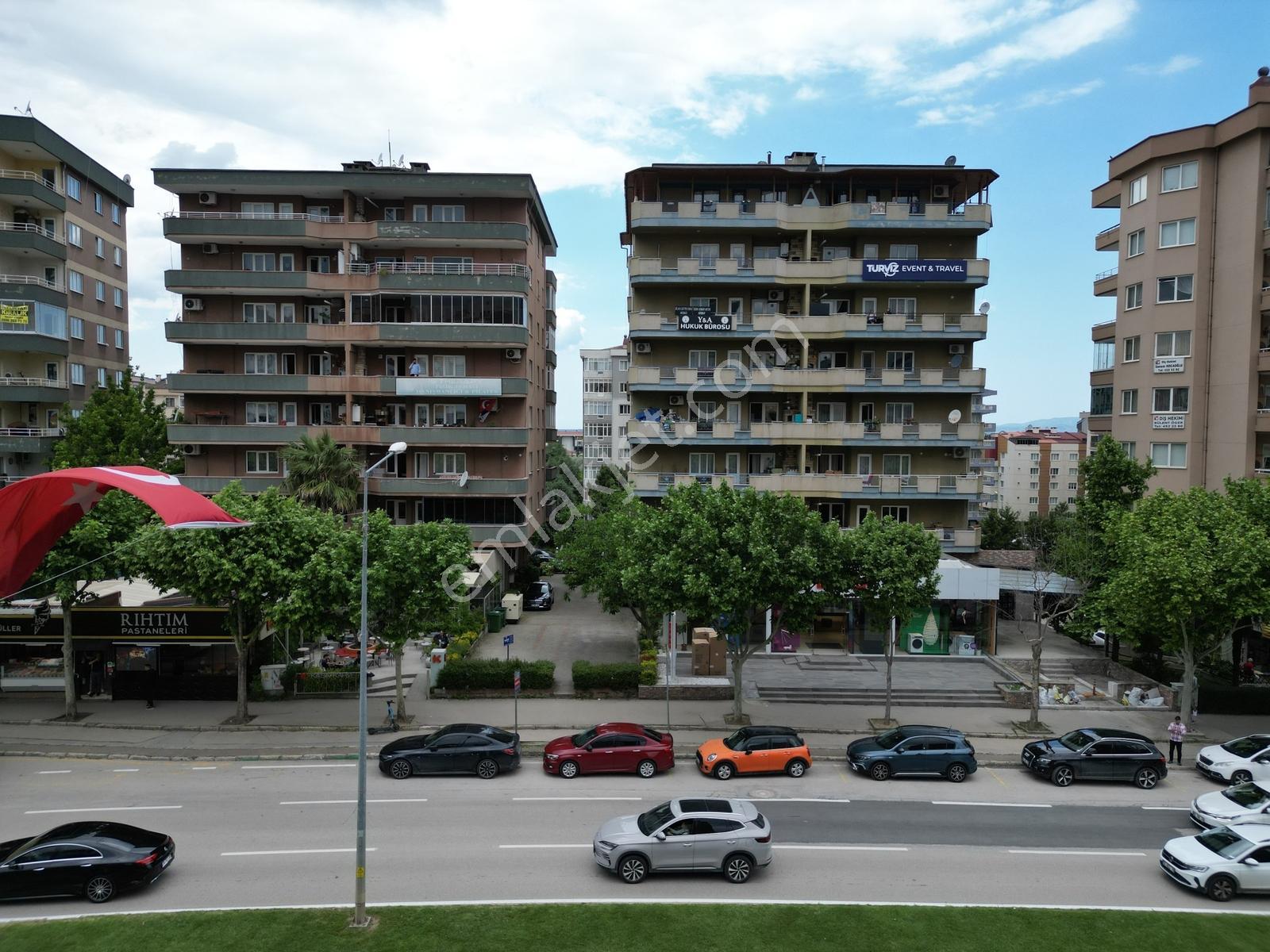 Bursanın En Prestijli Bulvarı Fsmde Kiralık 3+1 - Görsel 5